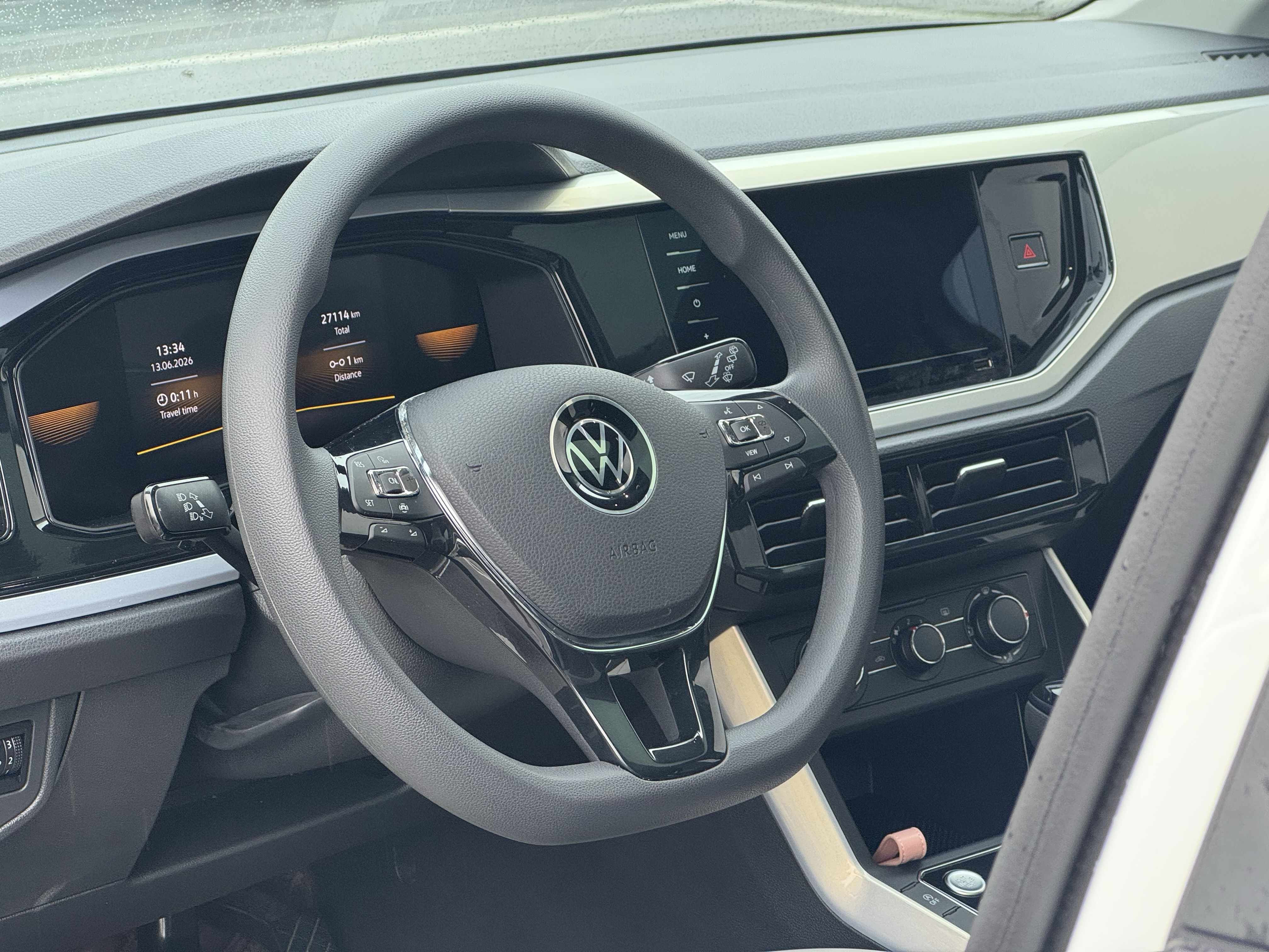 Volkswagen Polo 2022 car image #13
