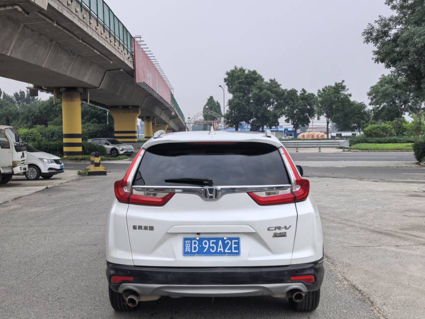 Honda CR-V 2018 #7 Honda CR-V 2018 car image #7