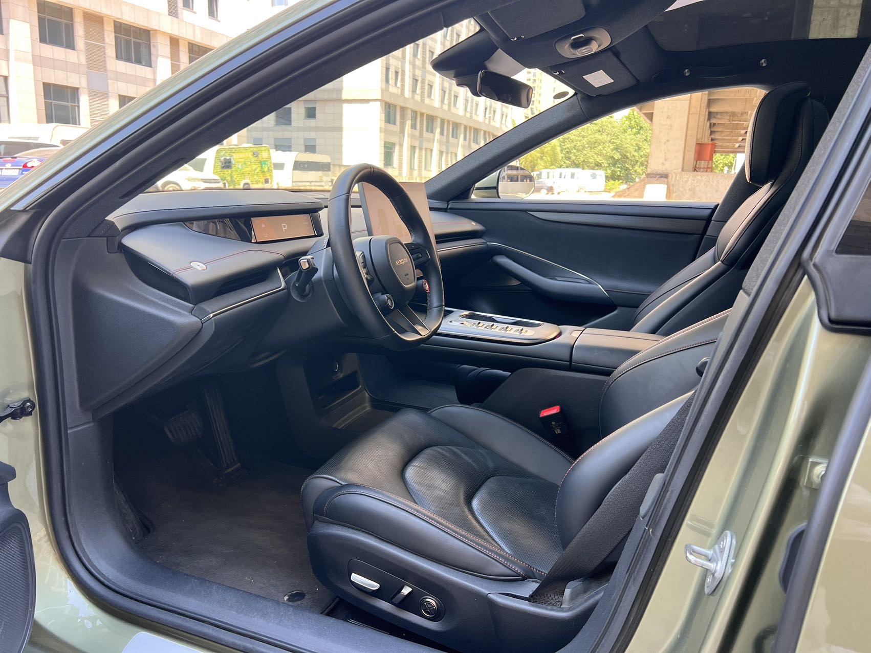 MI SU7 2024 car image #4
