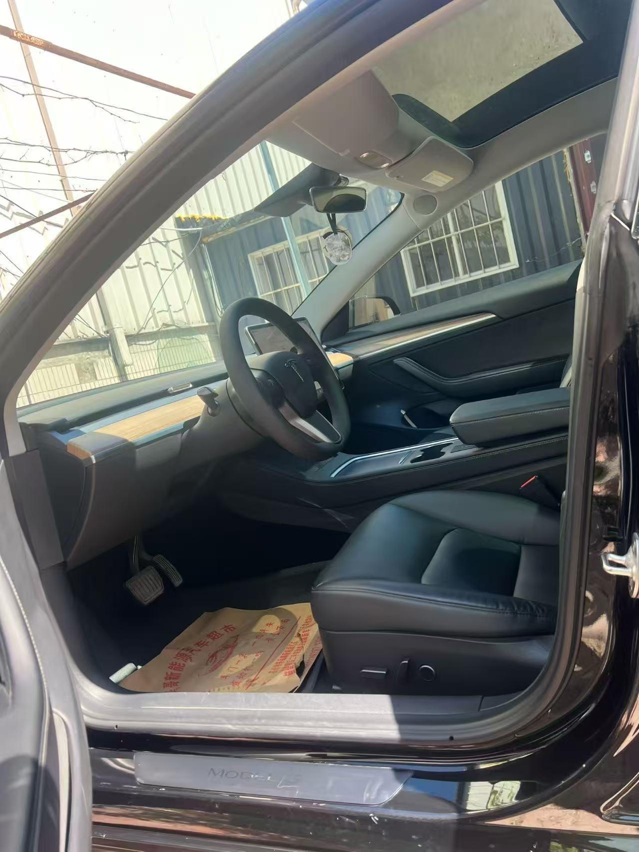 Tesla Model 3 2022 car image #7