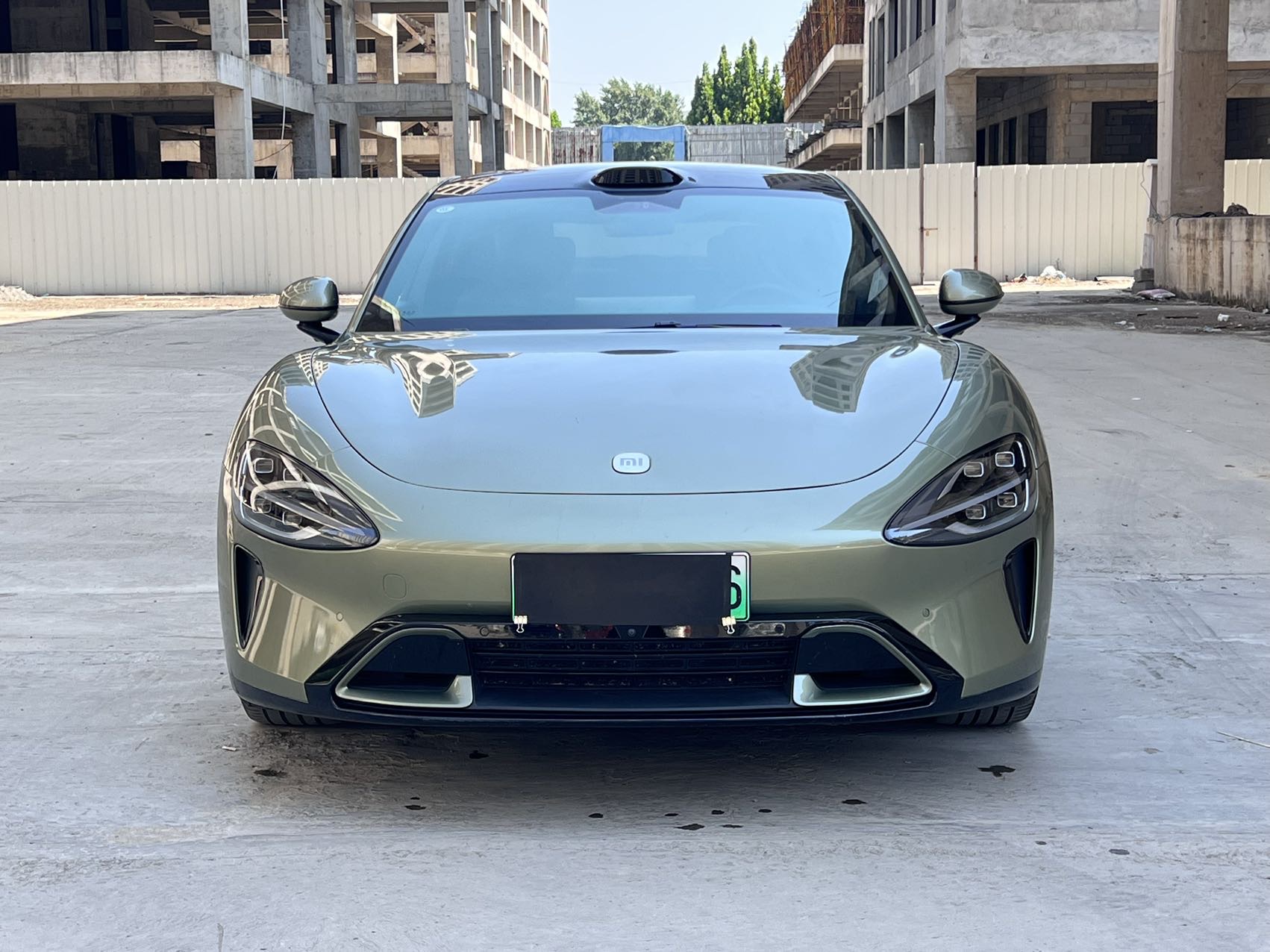 MI SU7 2024 car image #2