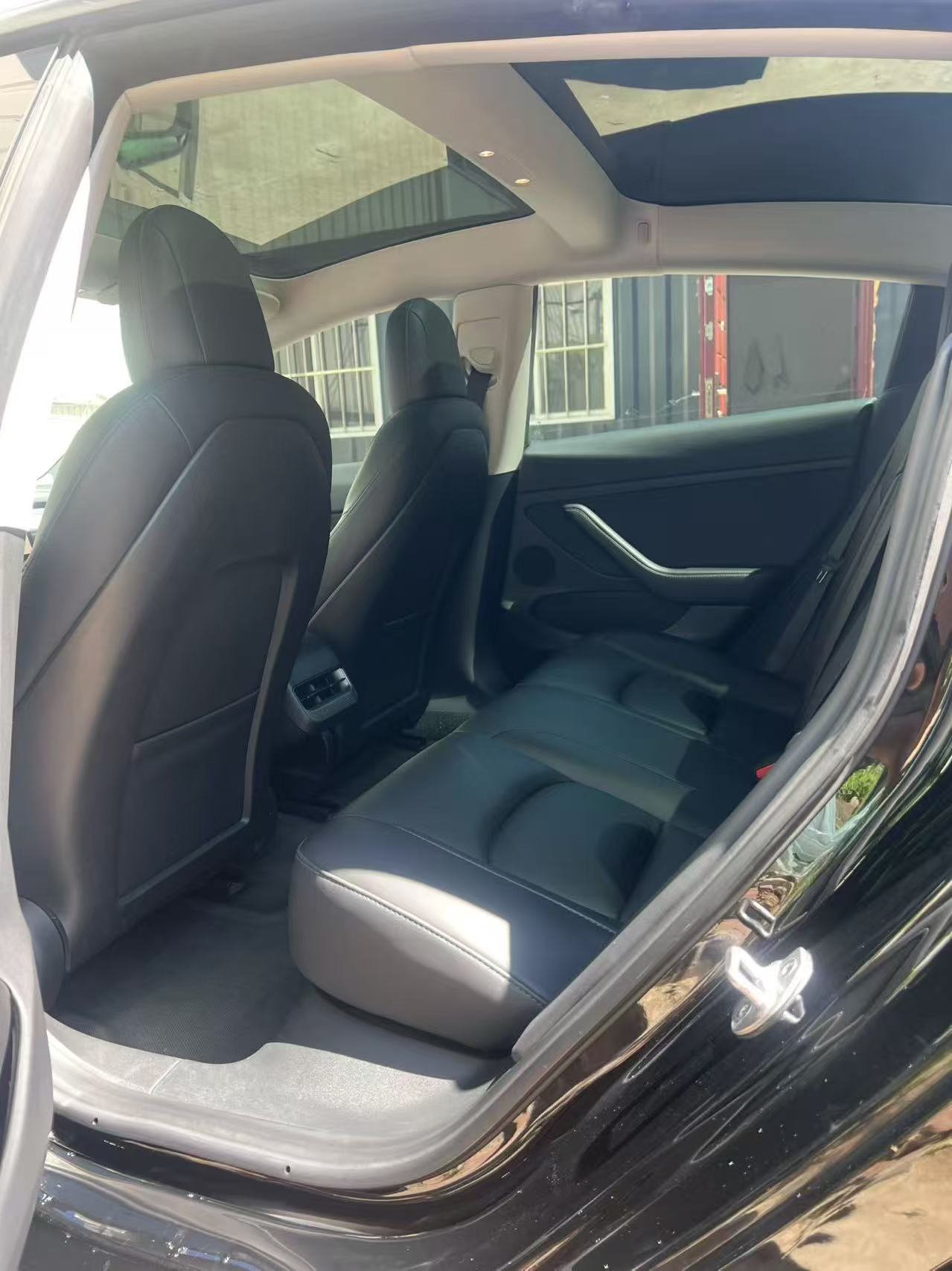 Tesla Model 3 2022 car image #8