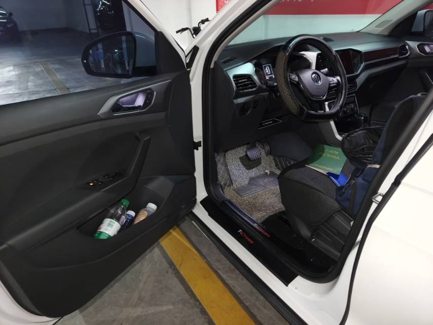 Volkswagen T-Cross 2021 #7 Volkswagen T-Cross 2021 car image #7