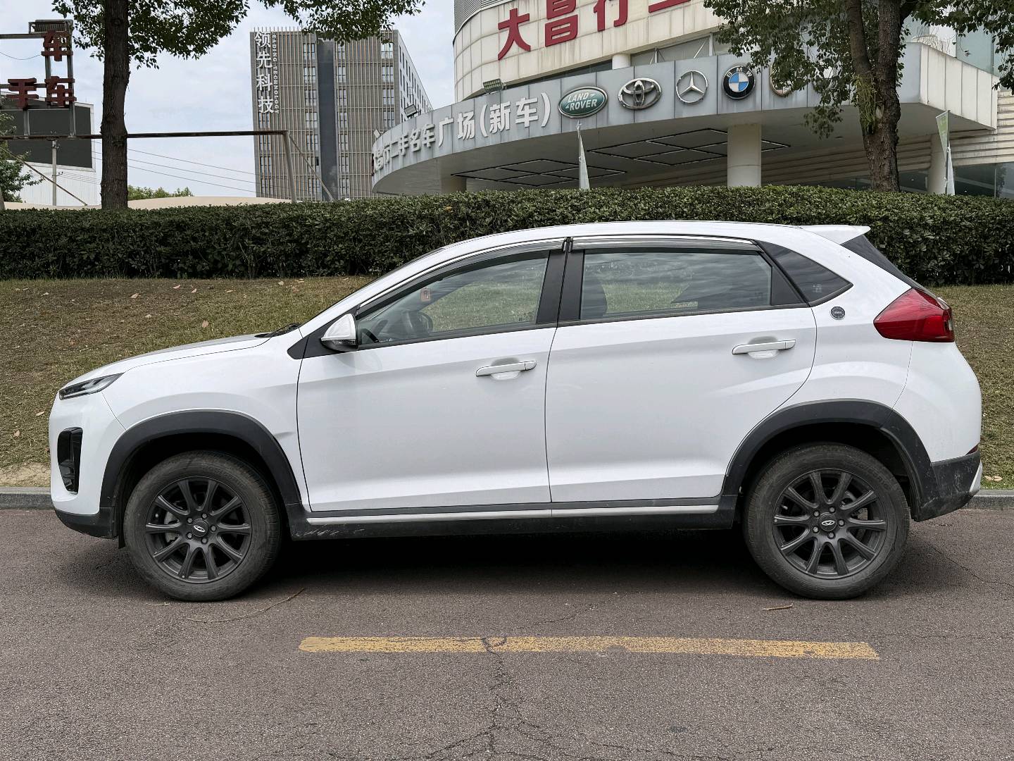 Chery Tiggo 3x 2024 car image #13