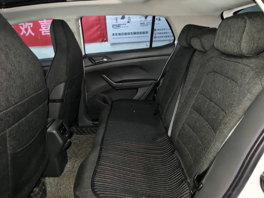 Volkswagen T-Cross 2021 #8 Volkswagen T-Cross 2021 car image #8