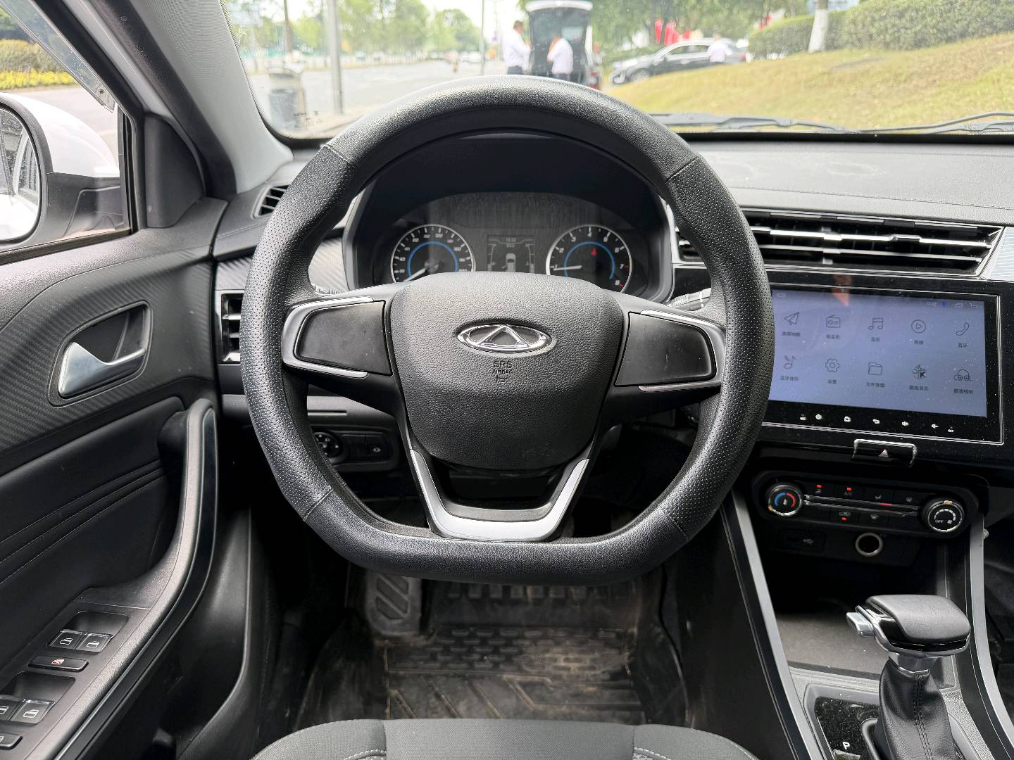 Chery Tiggo 3x 2024 car image #6