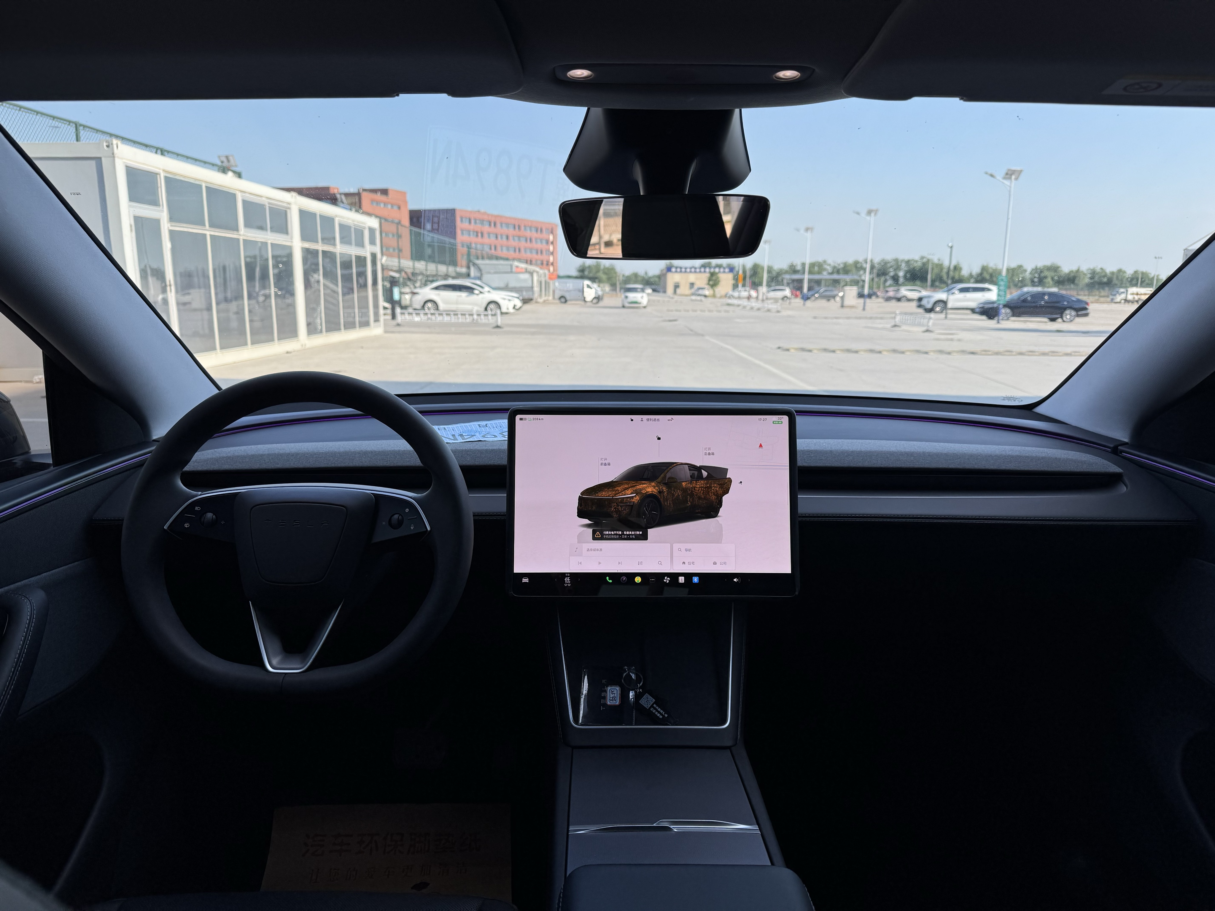 Tesla Model Y 2025 #6 Tesla Model Y 2025 car image #6