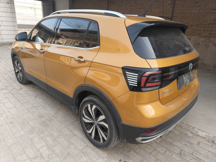 Volkswagen T-Cross 2019 #6 Volkswagen T-Cross 2019 car image #6