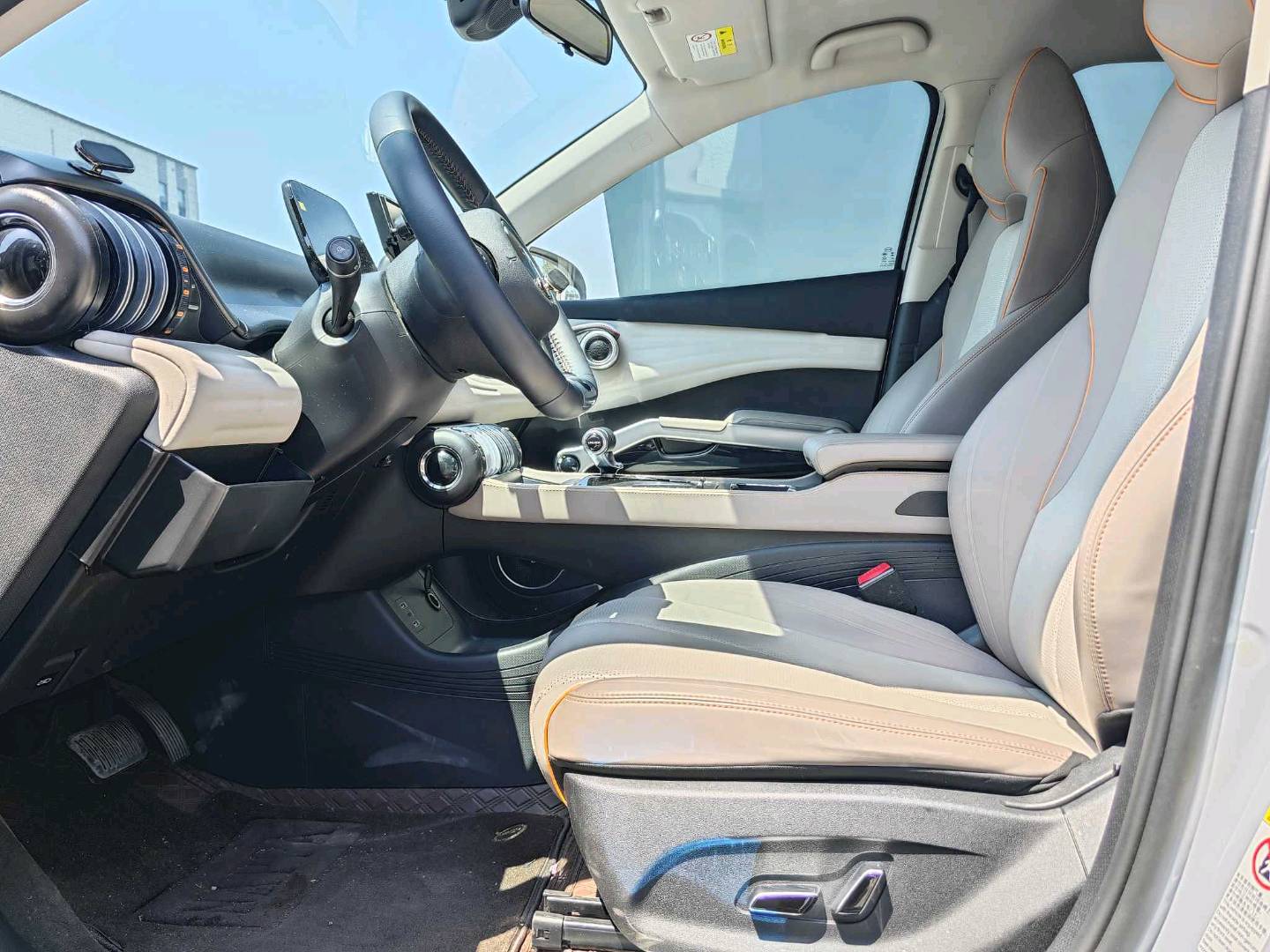 BYD Yuan Plus 2023 #7 BYD Yuan Plus 2023 car image #7
