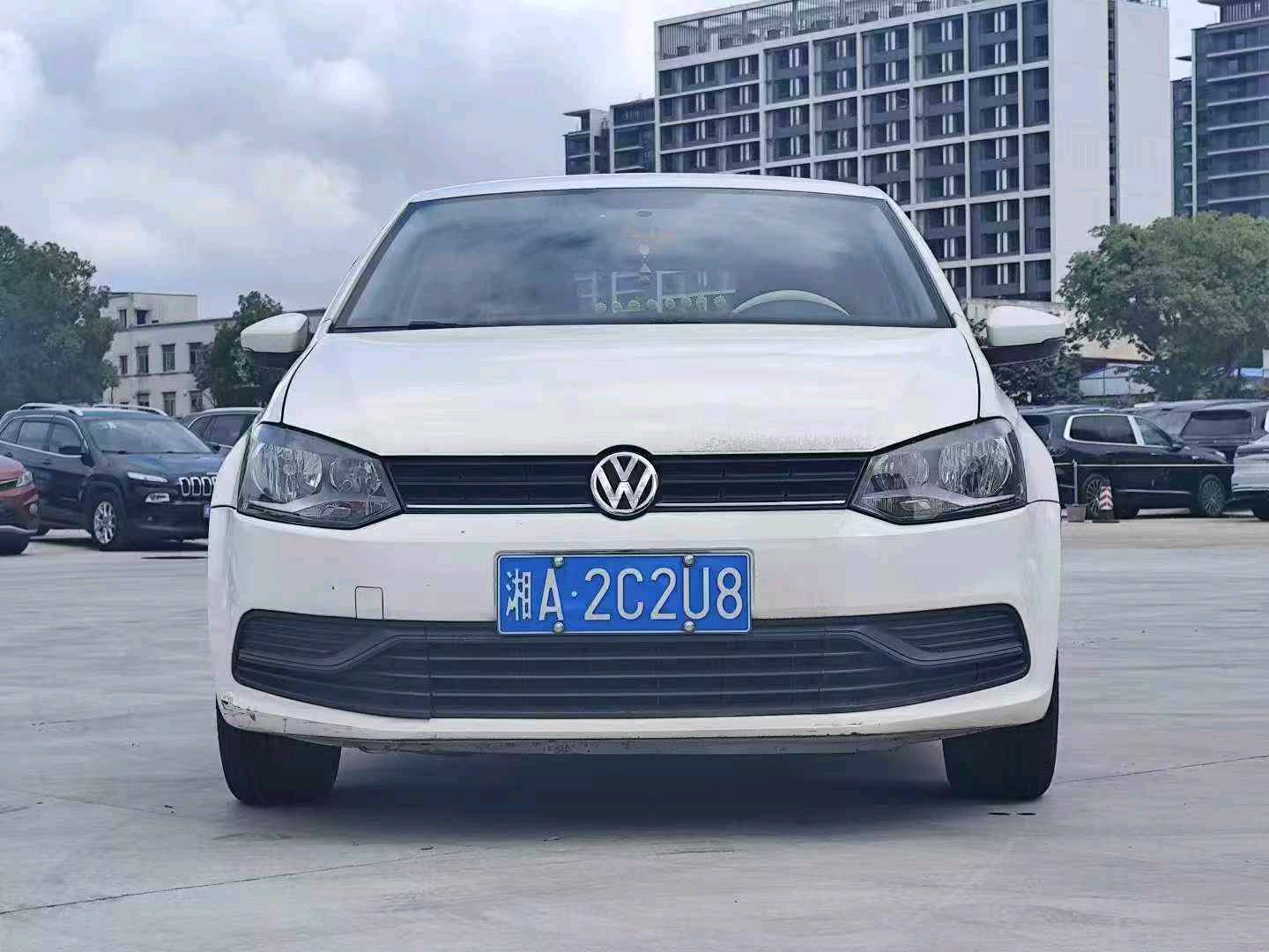 Volkswagen Polo 2016 car image #4
