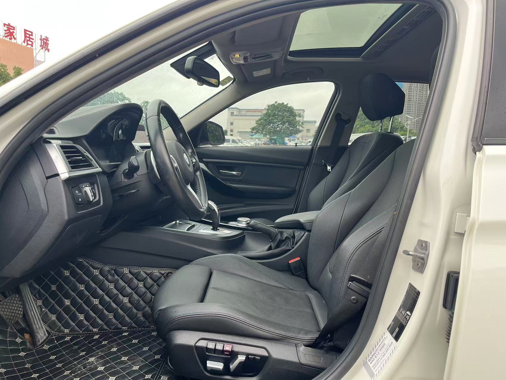 BMW 3 Series 2019 #8 BMW 3 Series 2019 car image #8