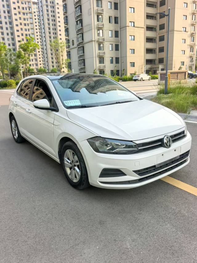 Volkswagen Polo 2020 car image #5