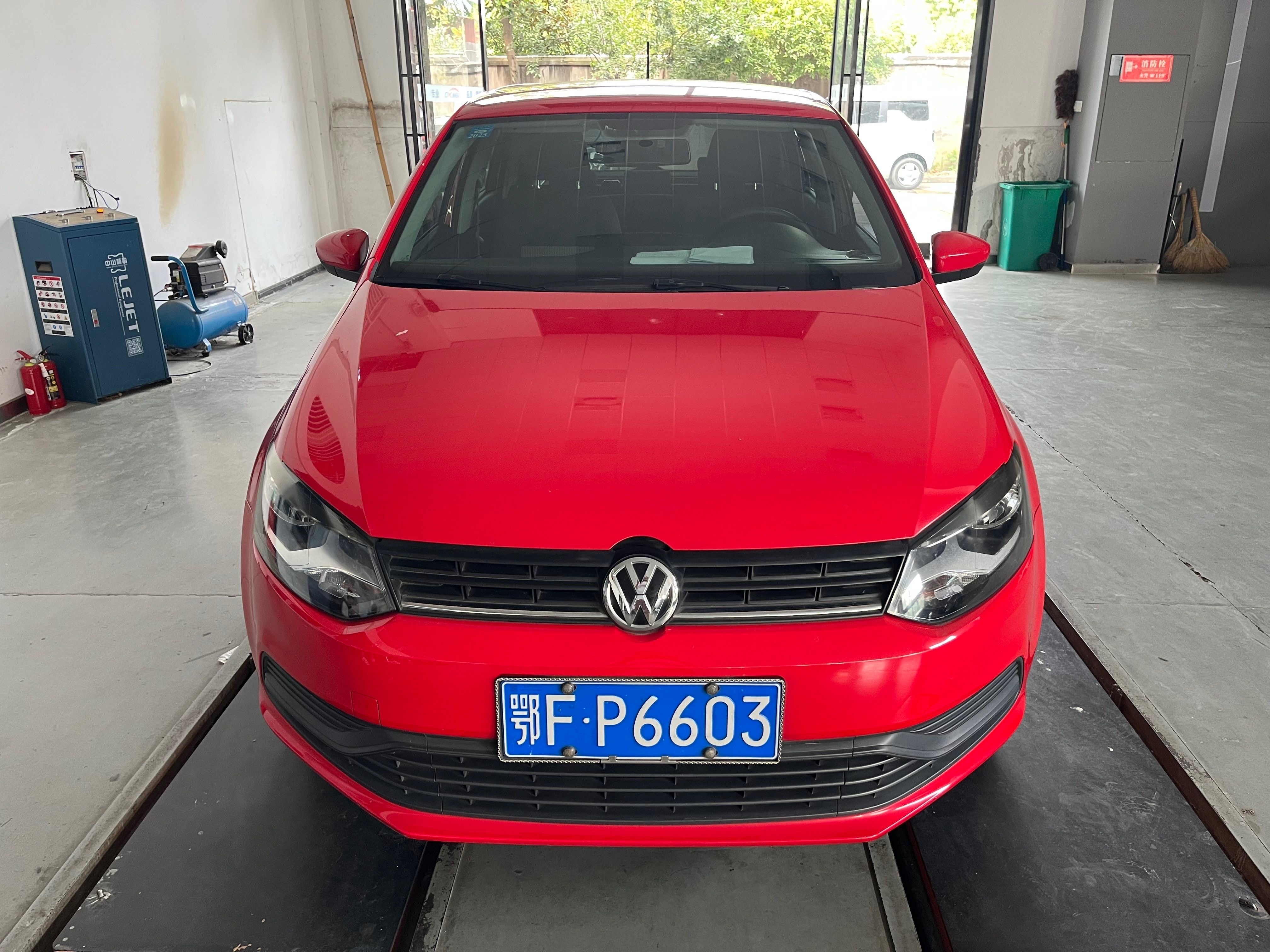 Volkswagen Polo 2017 car image #4