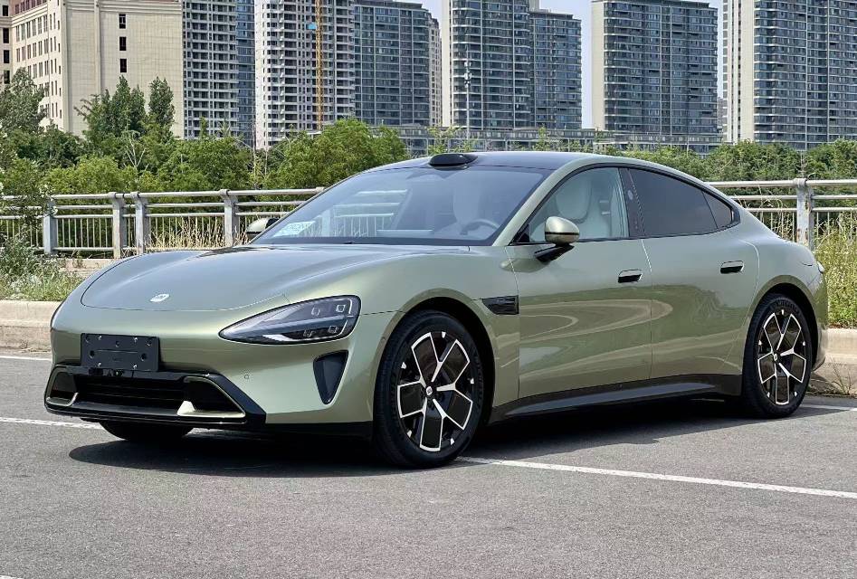 MI SU7 2024 car image #2
