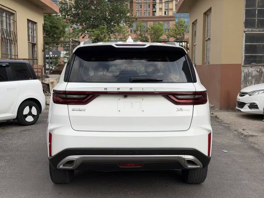 GEELY Vision X6 2021 car image #6