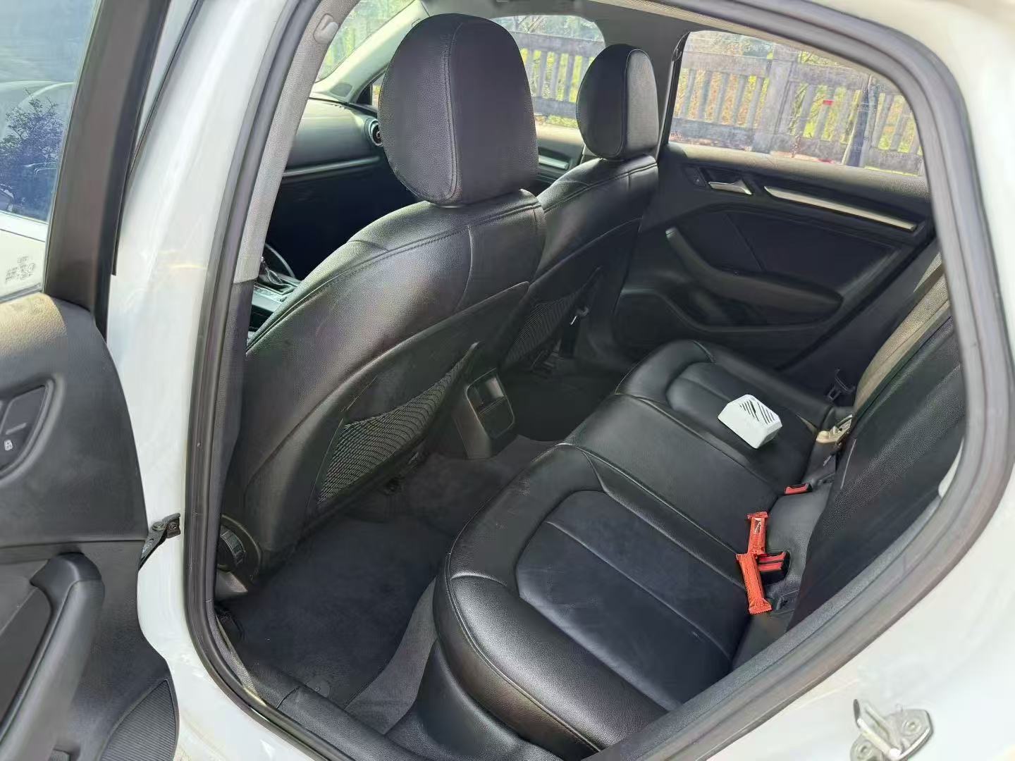 Audi A3 2019 car image #8