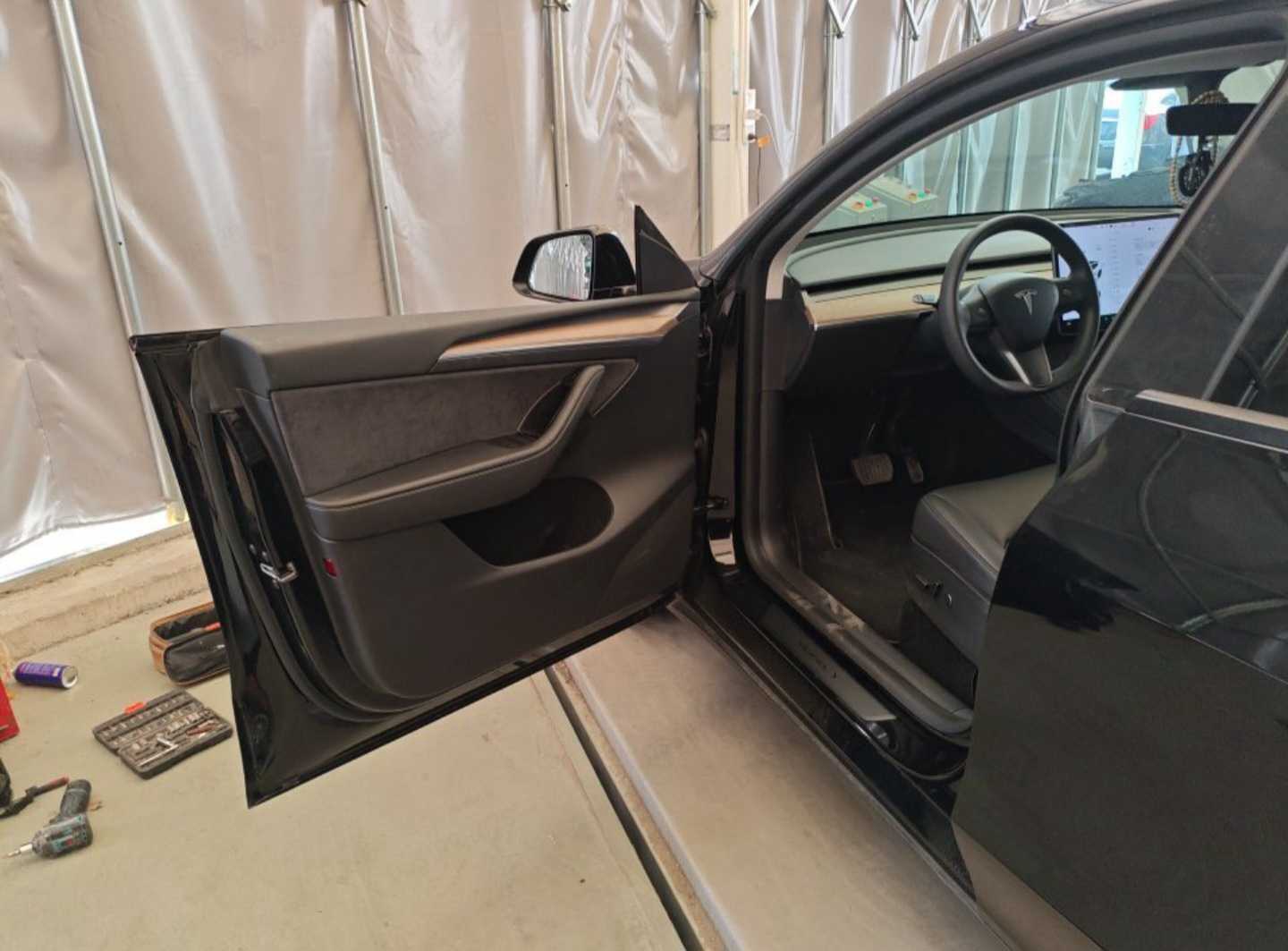 Tesla Model Y 2021 car image #5