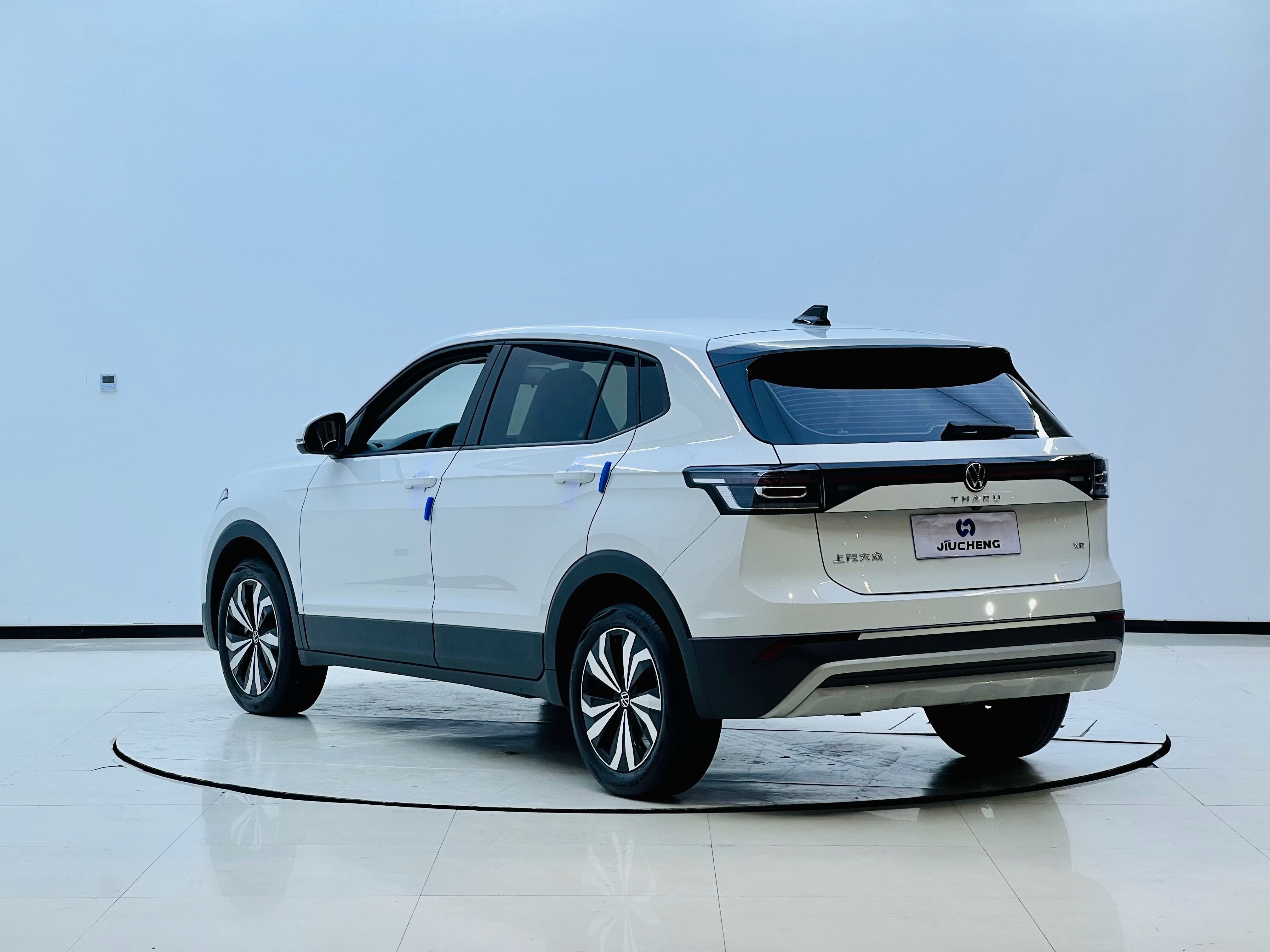 Volkswagen Tharu 2024 car image #10