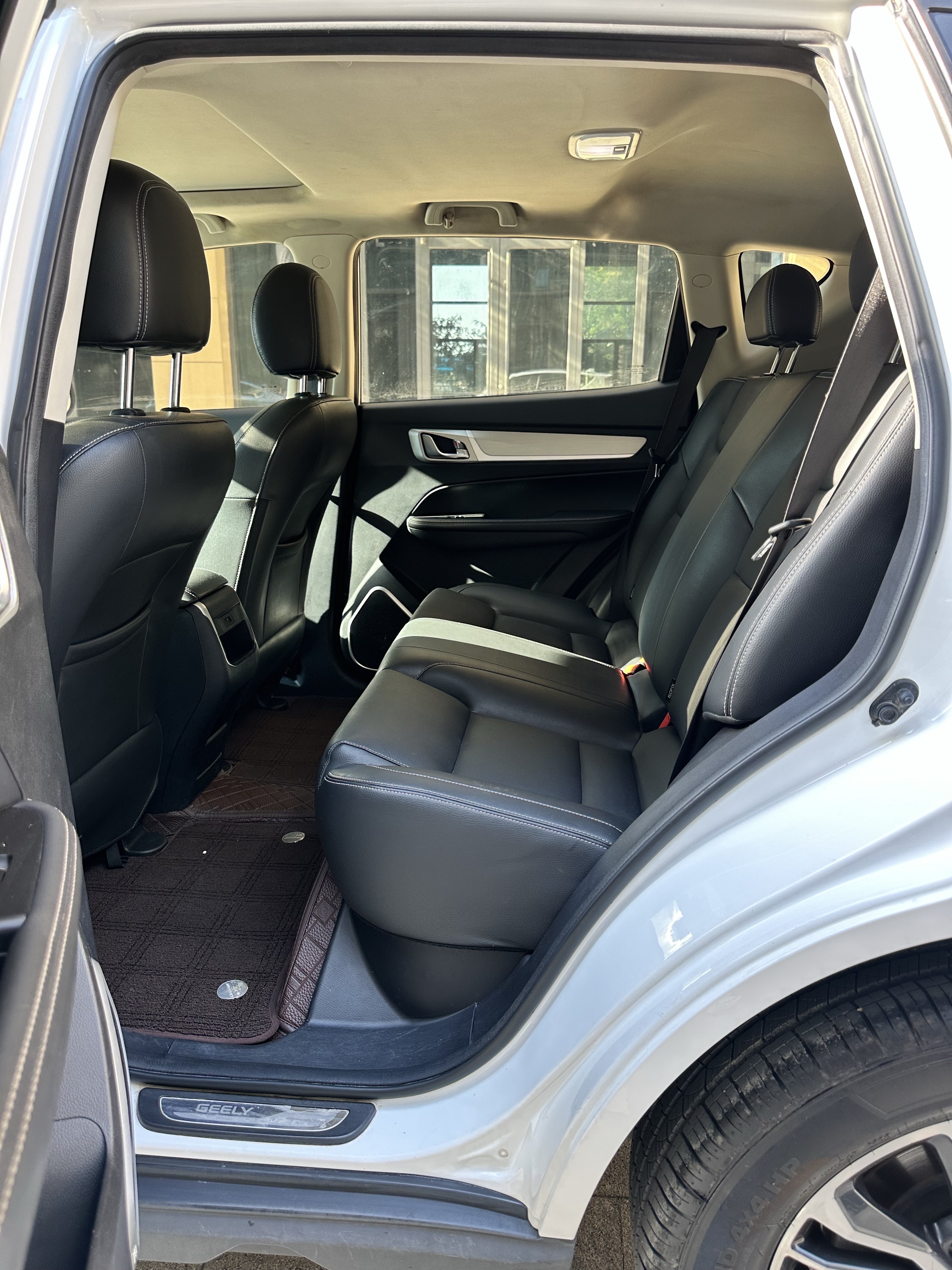 GEELY Vision X6 2018 car image #6
