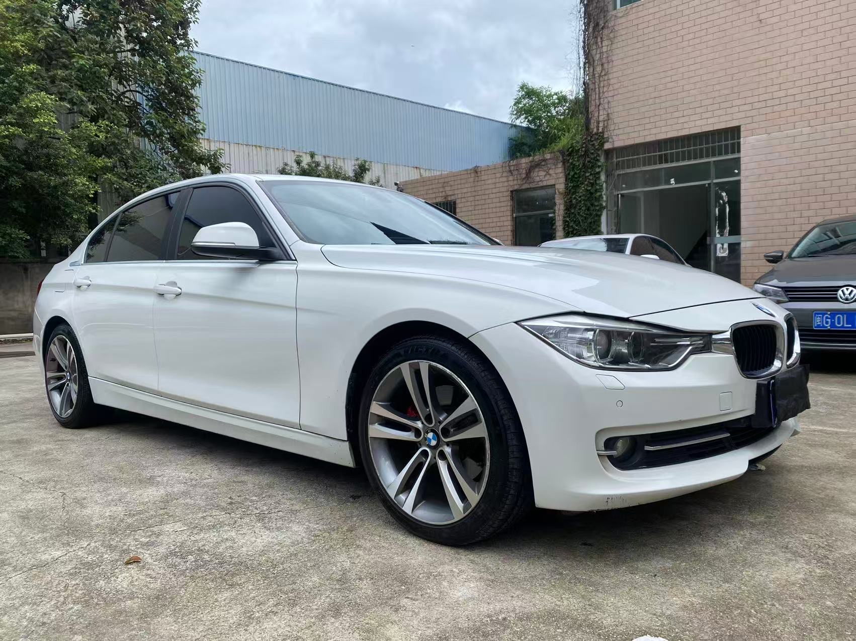 BMW 3 Series 2015 #5 BMW 3 Series 2015 car image #5