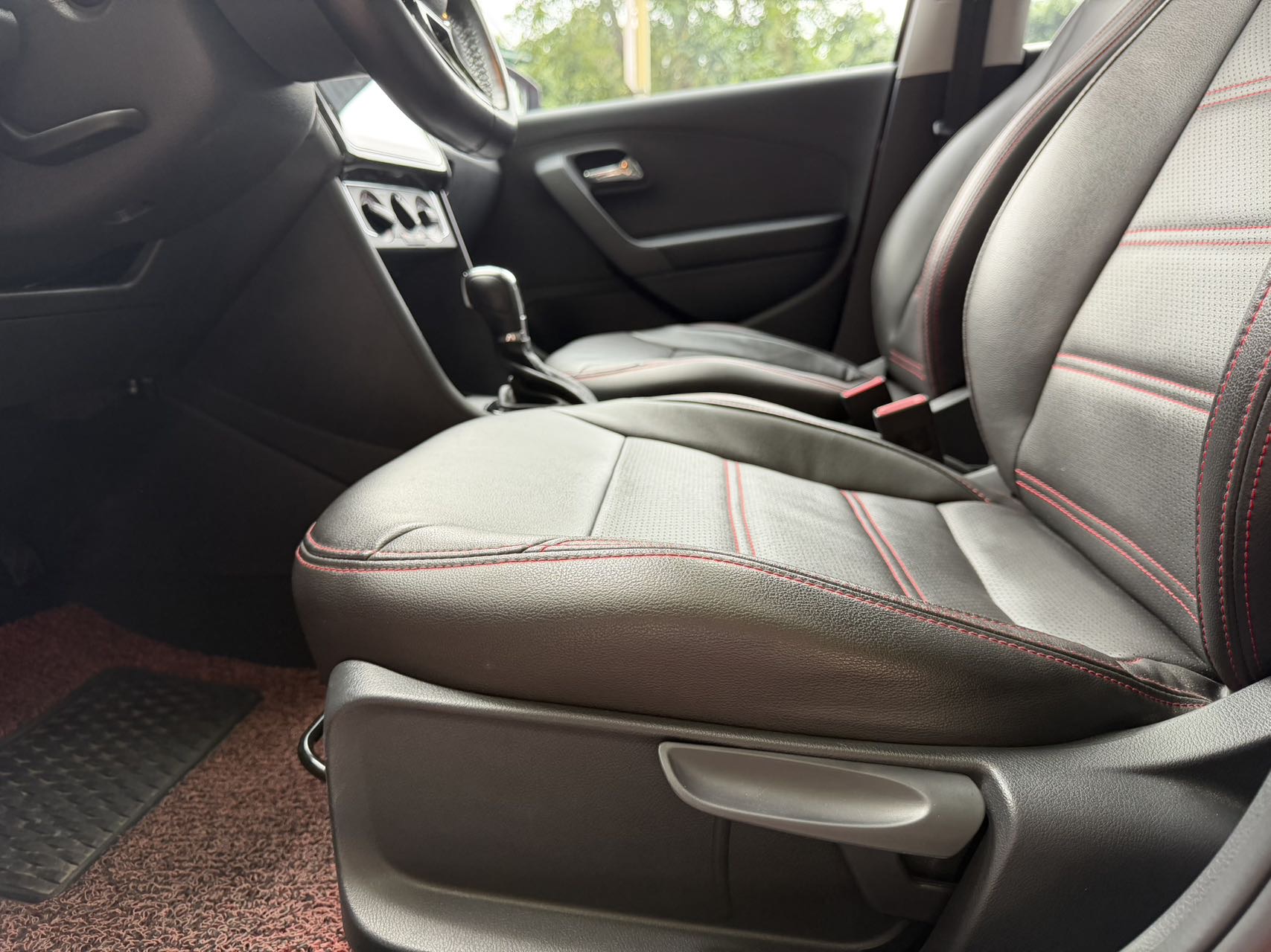 Volkswagen Polo 2018 #23 Volkswagen Polo 2018 car image #23