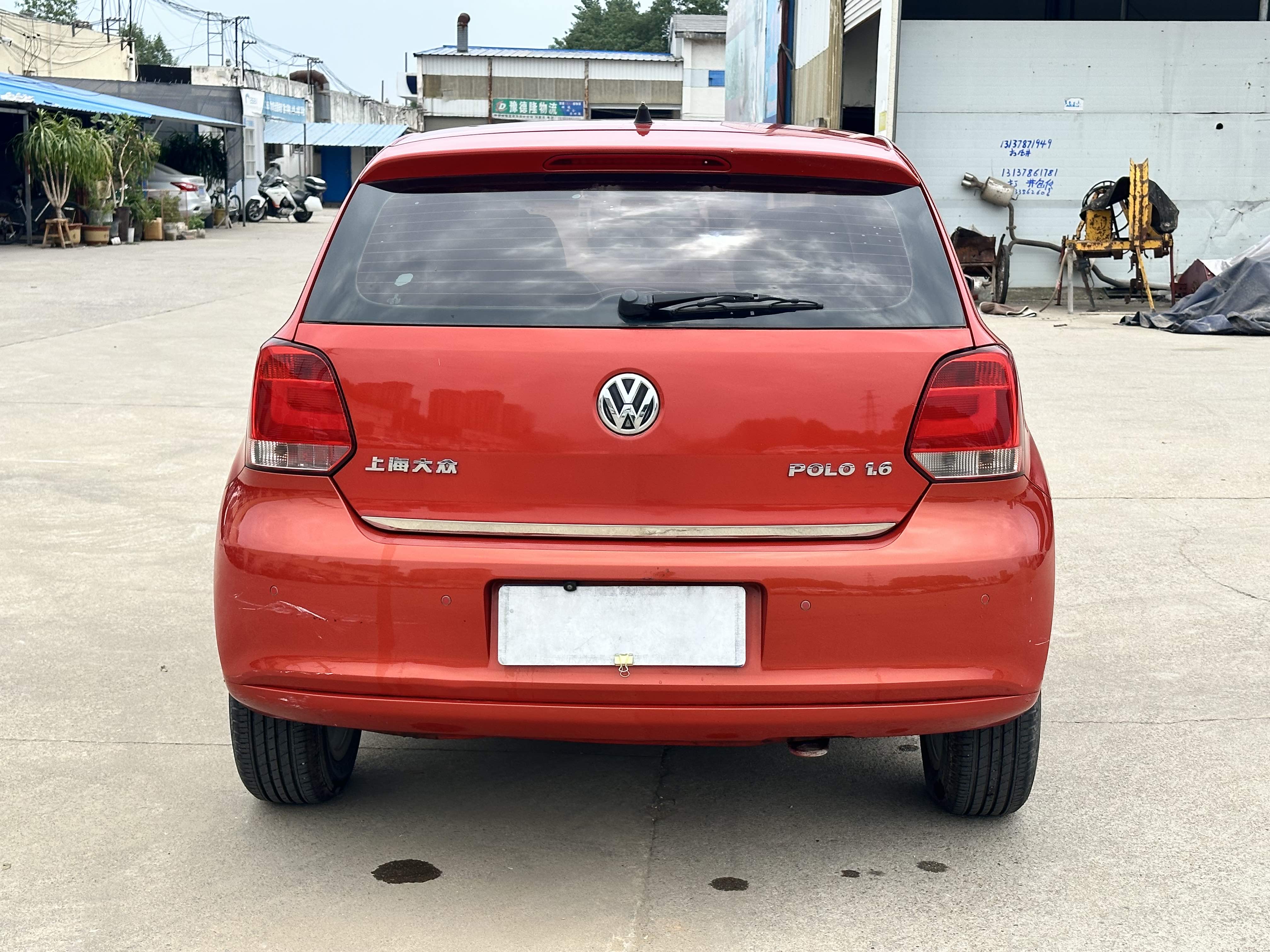 Volkswagen Polo 2012 car image #7