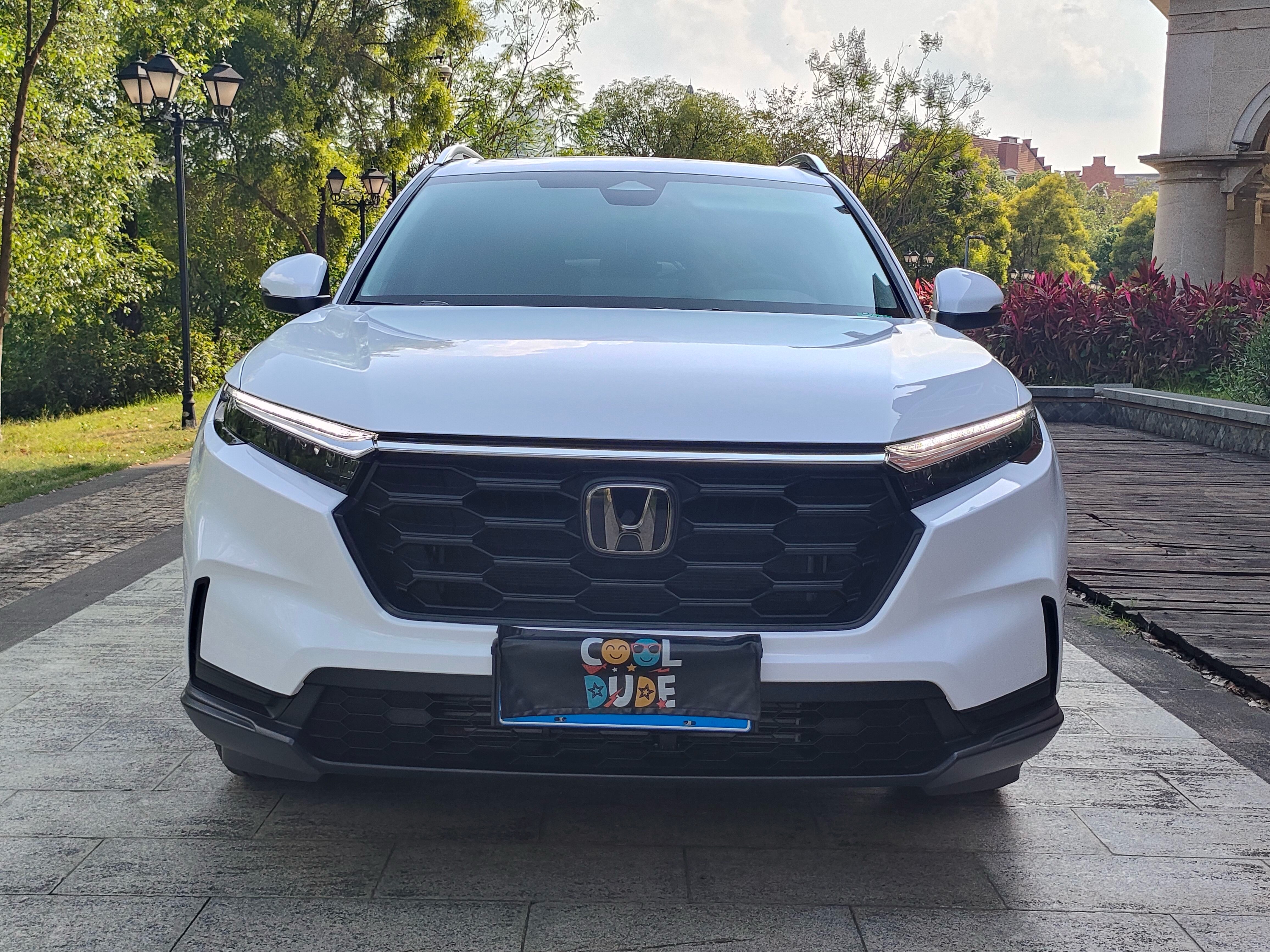 2023 car image #4