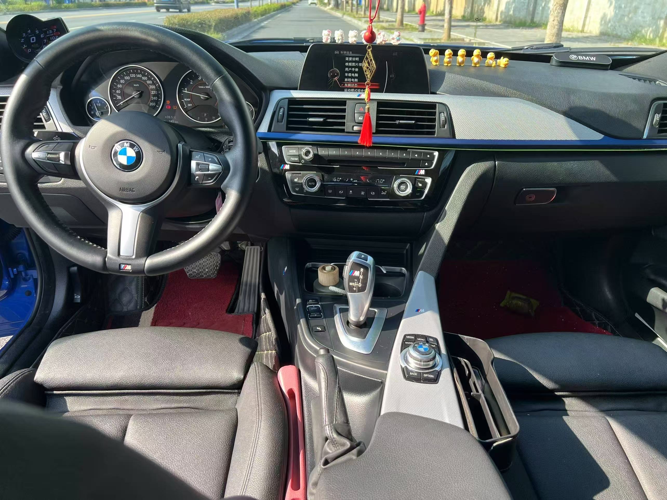 BMW 3 Series GT 2017 صورة سيارة #11