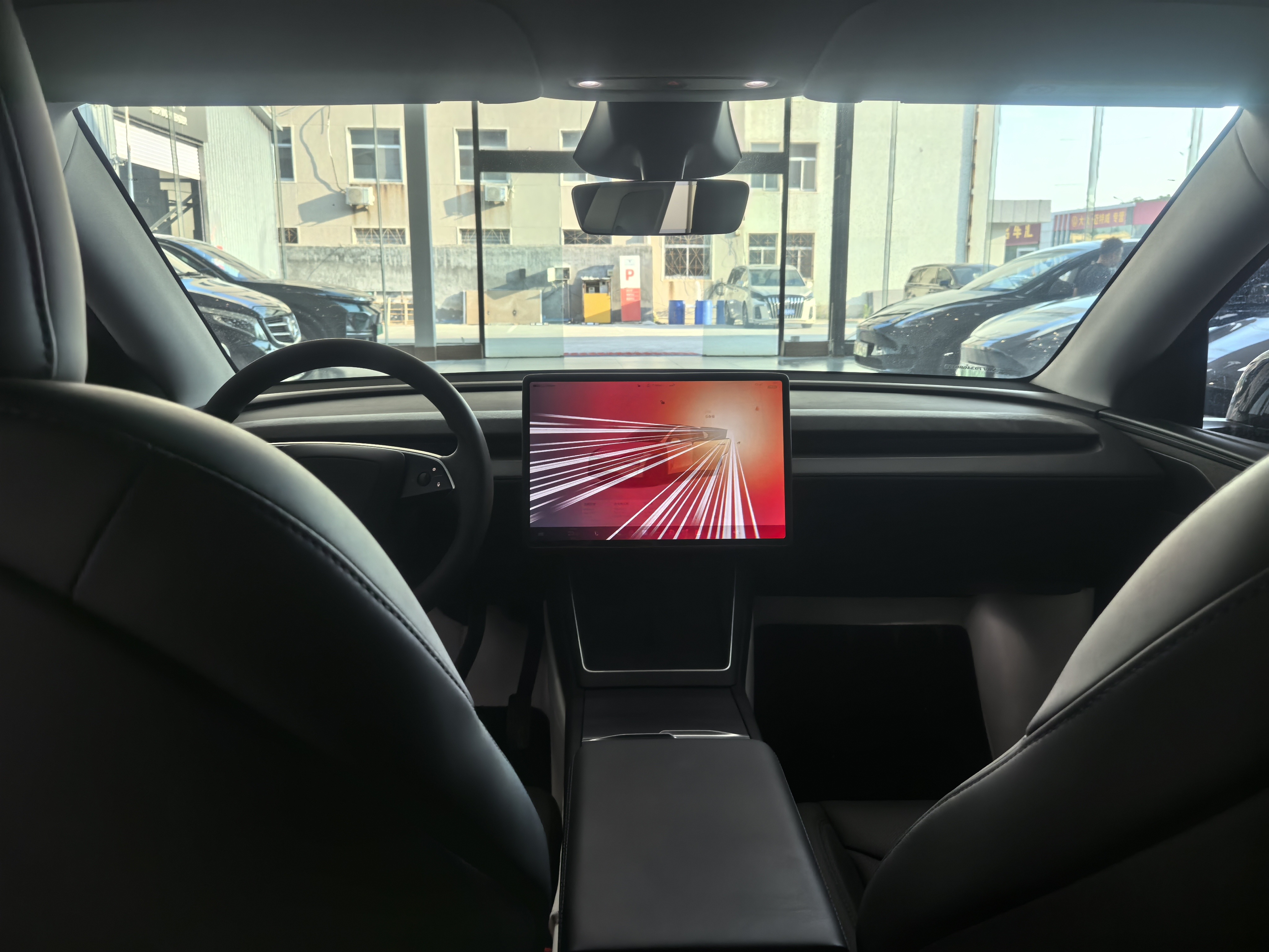 Tesla Model Y 2025 car image #7