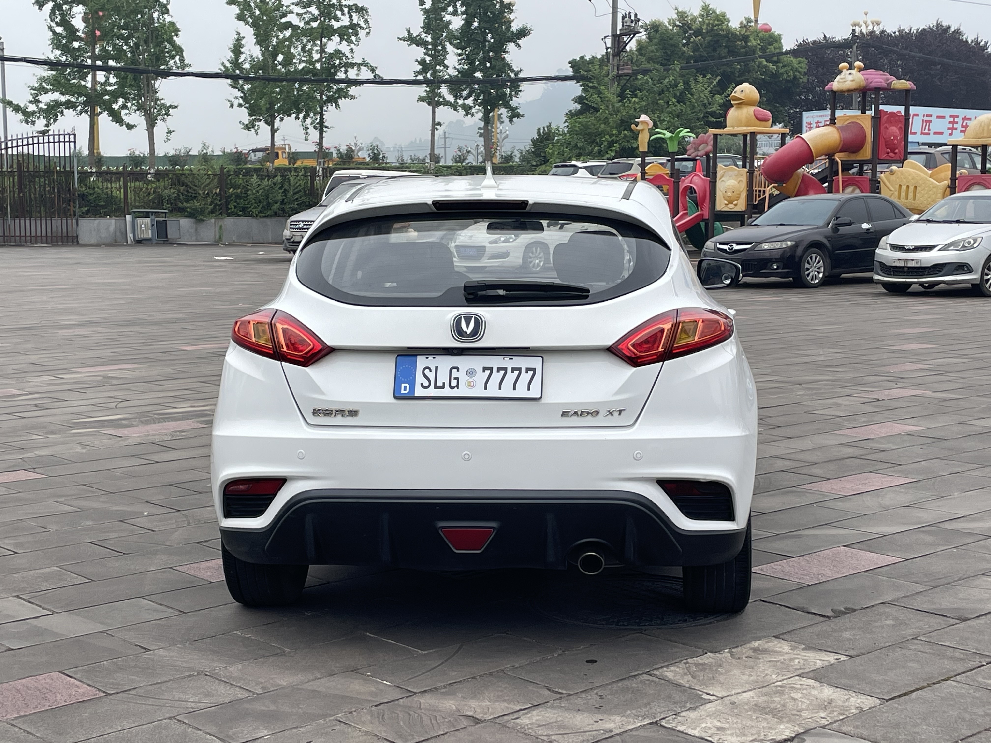 GEELY Emgrand GS 2021 car image #10