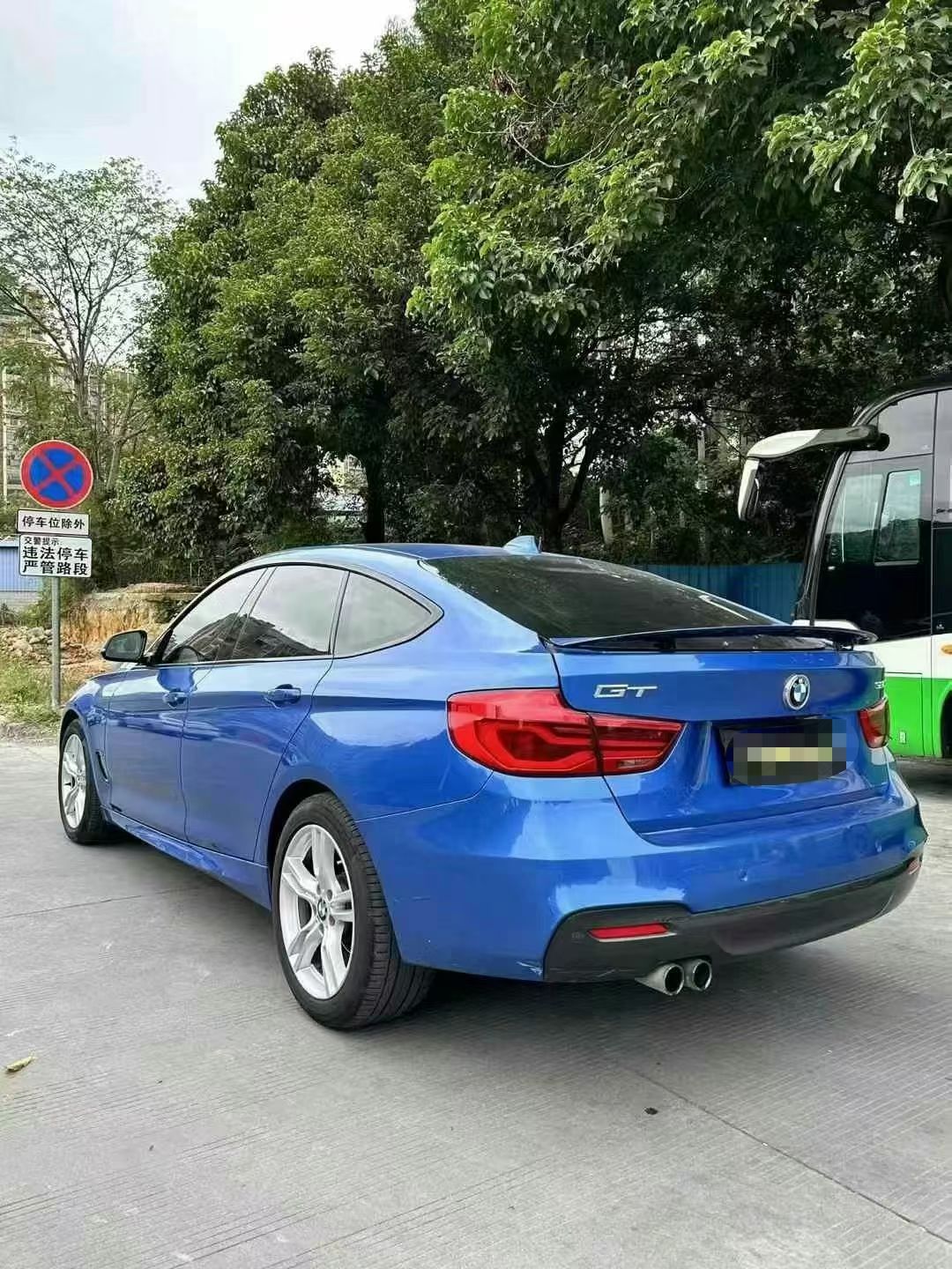 BMW 3 Series GT 2017 صورة سيارة #8