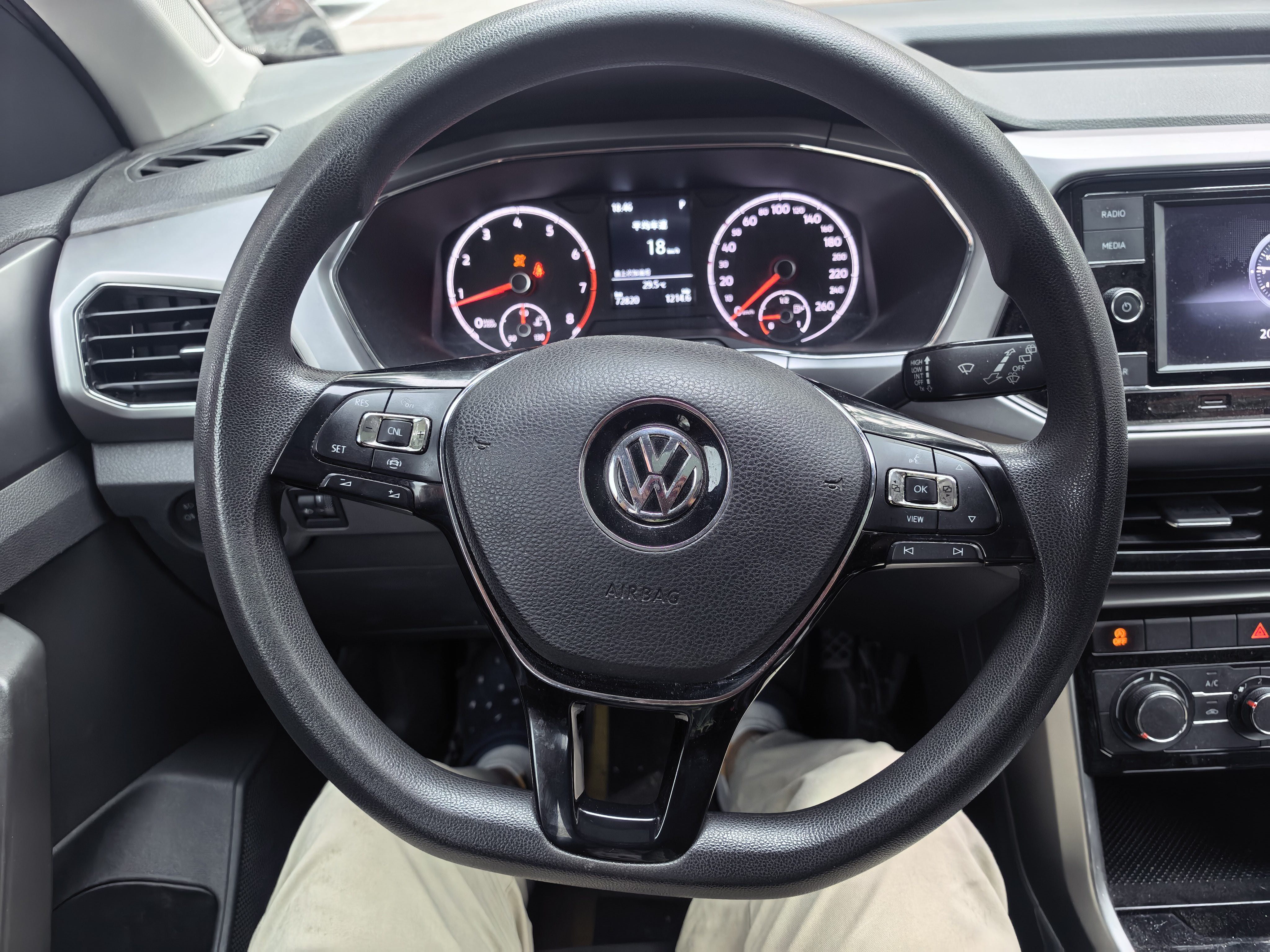 Volkswagen T-Cross 2020 #7 Volkswagen T-Cross 2020 car image #7