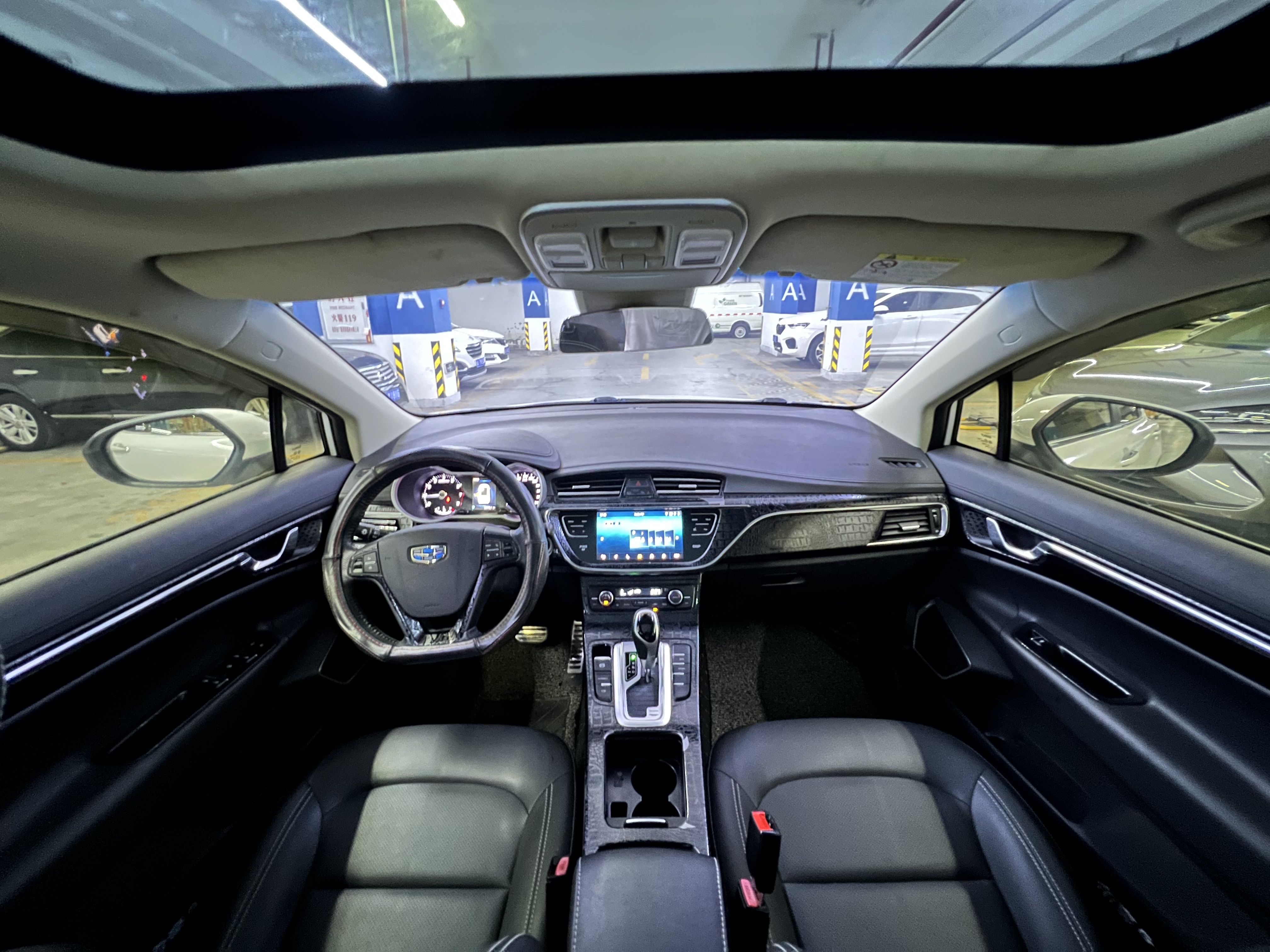GEELY Emgrand GS 2018 car image #8