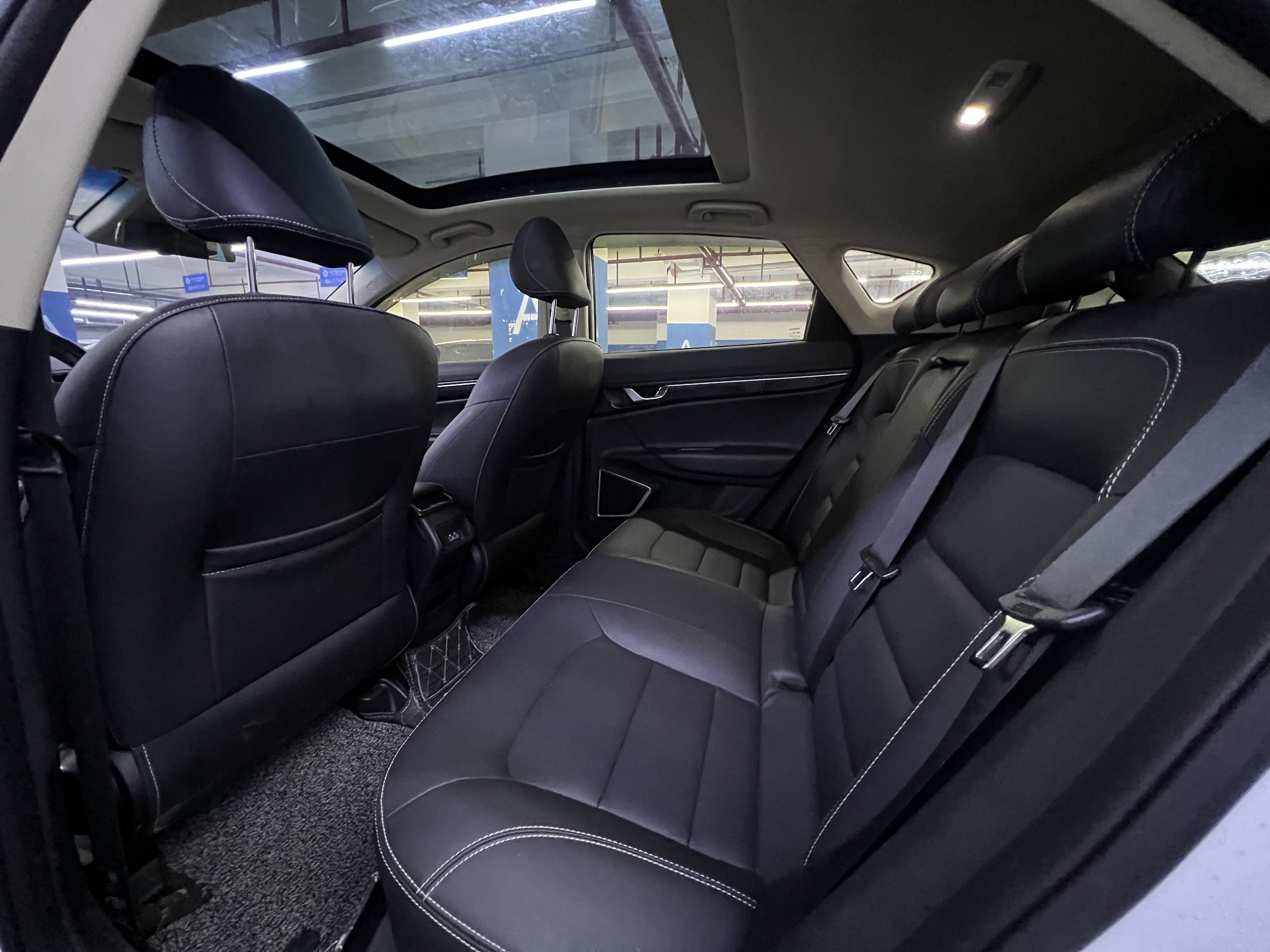 GEELY Emgrand GS 2018 car image #7