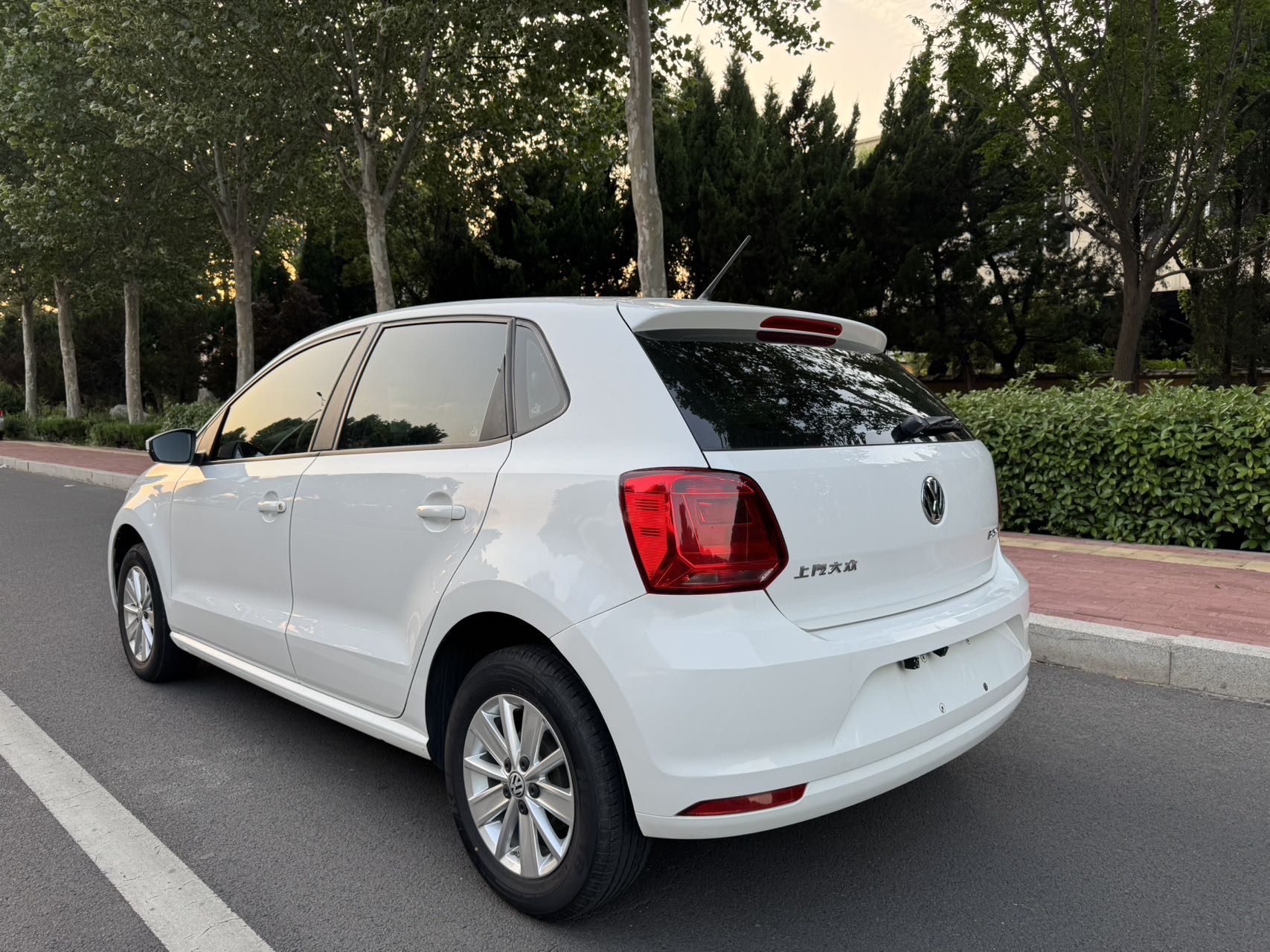 Volkswagen Polo 2017 #6 Volkswagen Polo 2017 car image #6