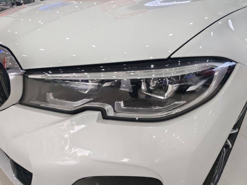 BMW 3 Series 2022 #9 BMW 3 Series 2022 car image #9