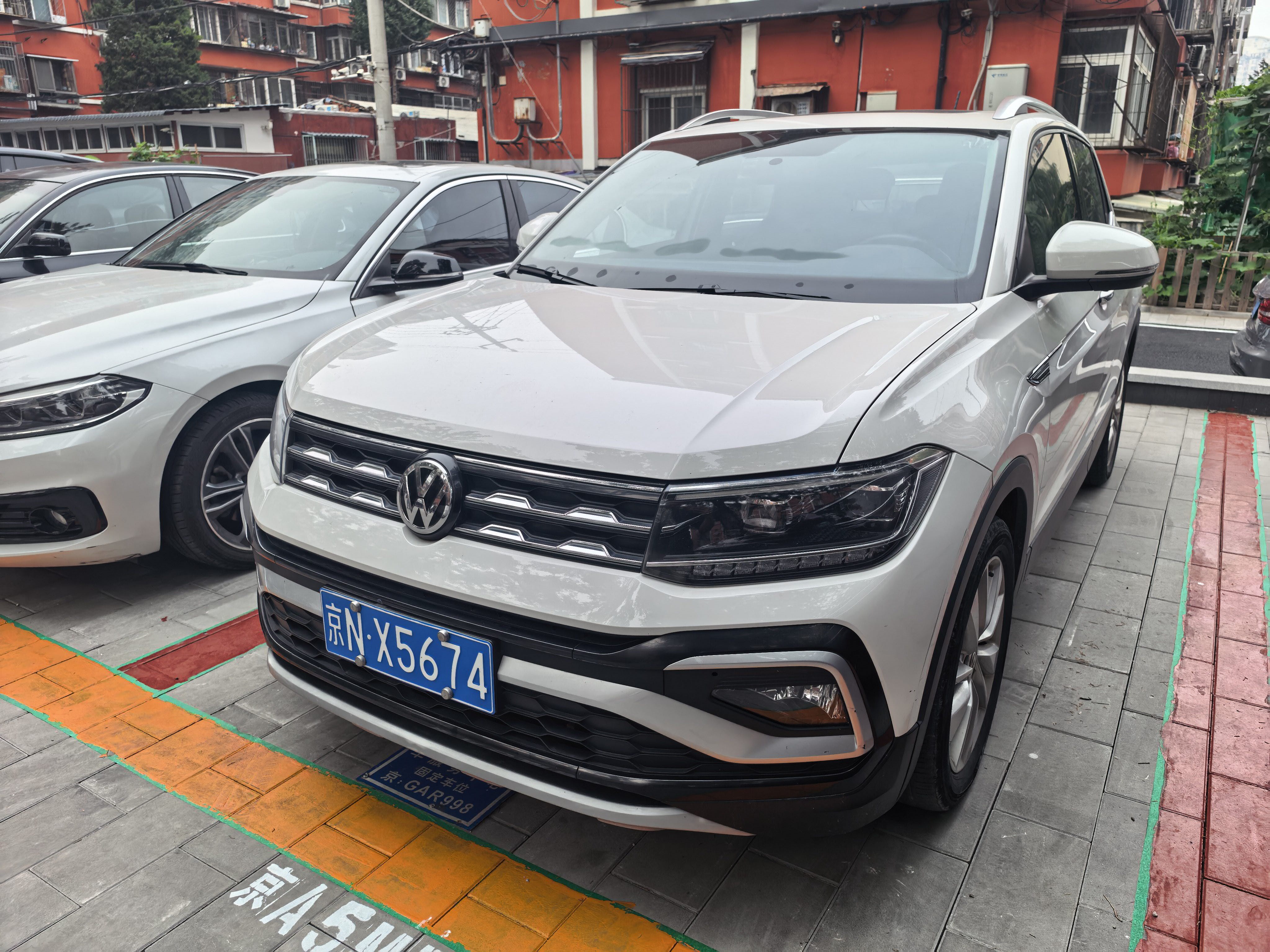Volkswagen T-Cross 2020 #2 Volkswagen T-Cross 2020 car image #2