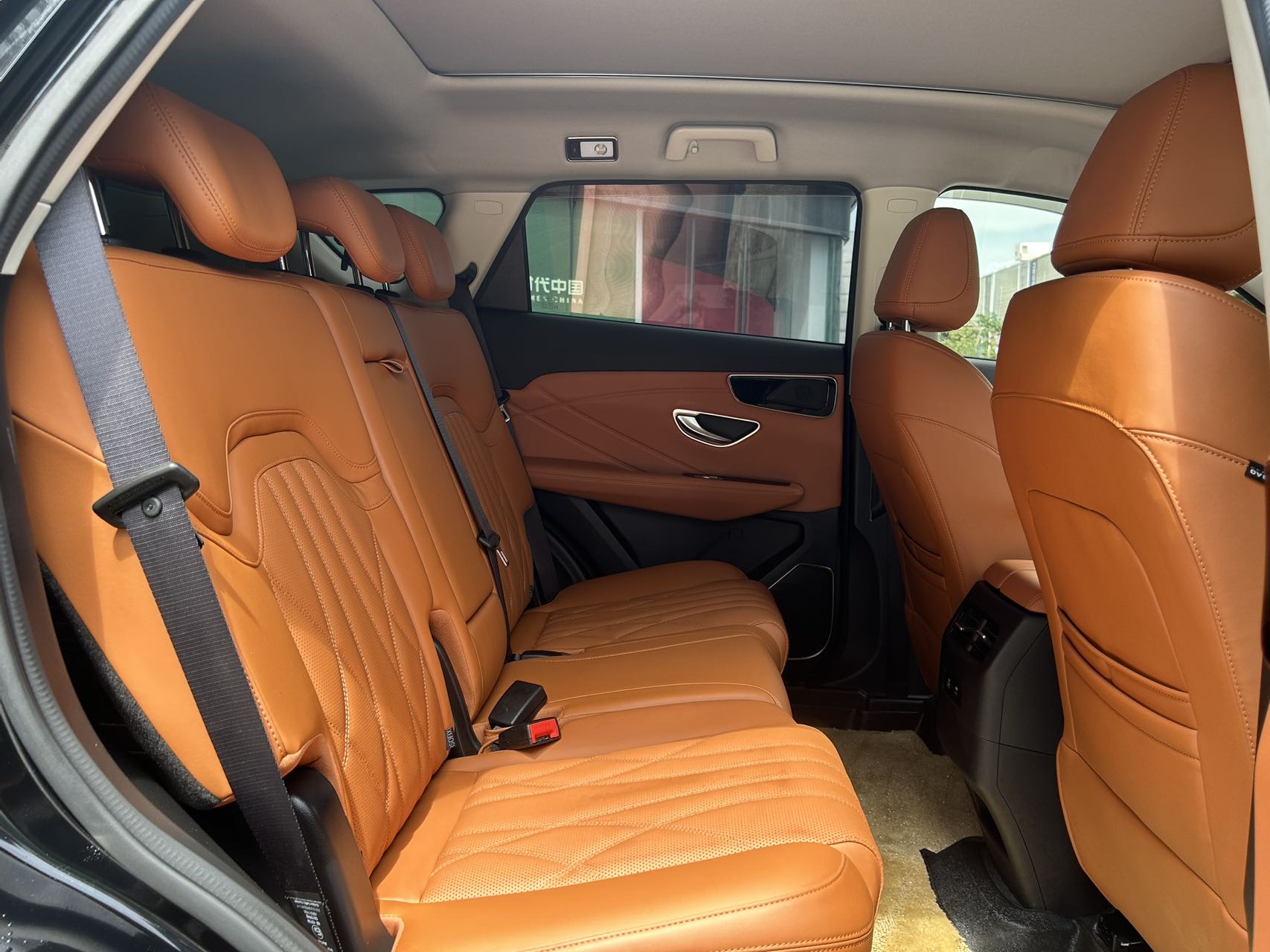 Jetour X70 PLUS 2024 car image #16