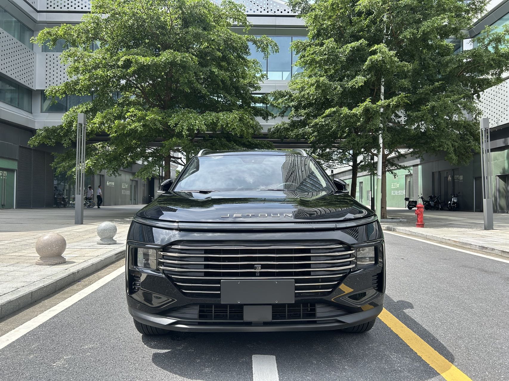 Jetour X70 PLUS 2024 car image #4