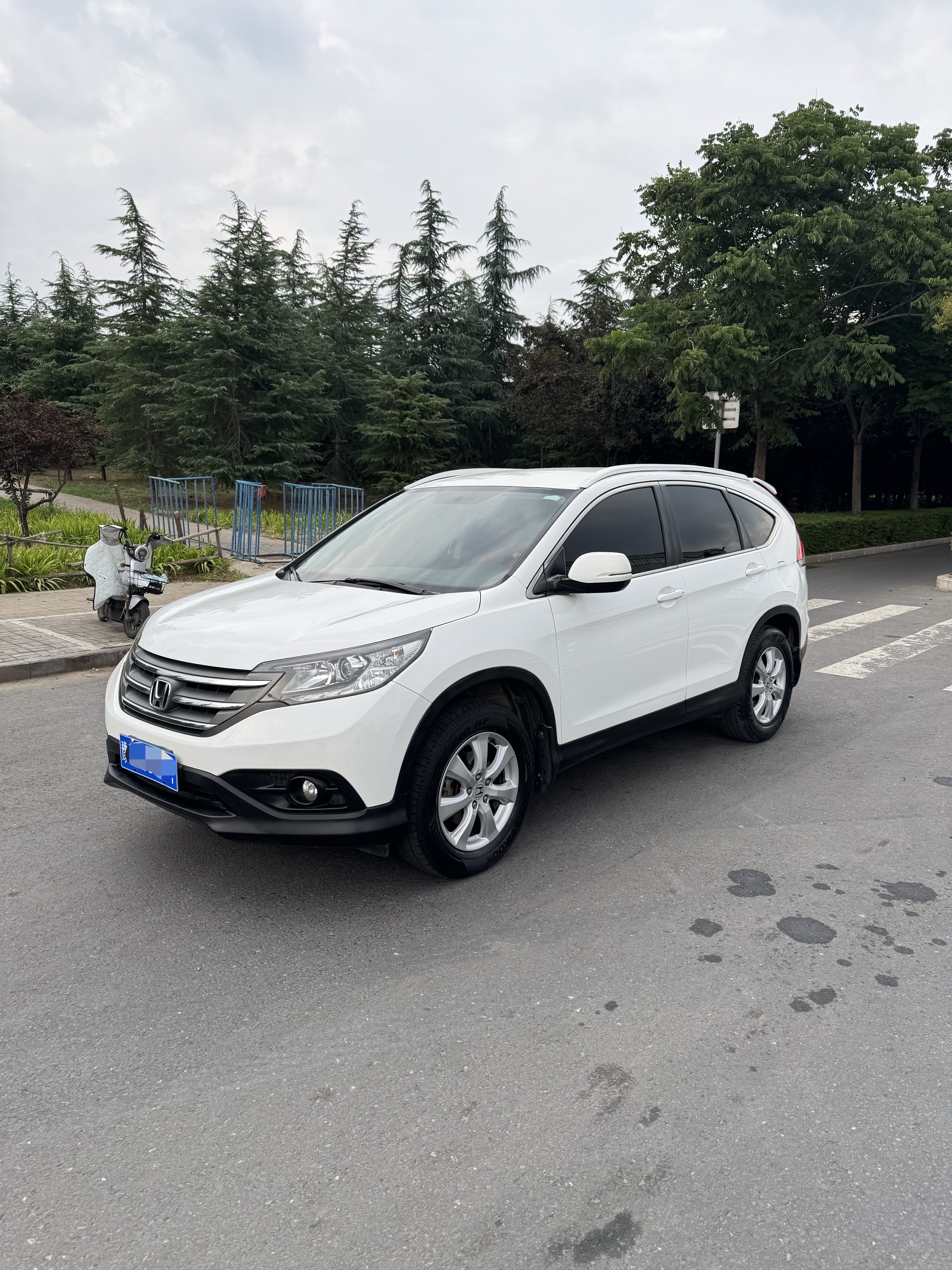 Honda CR-V 2014 car image #2