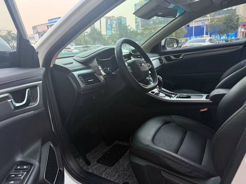 GEELY Emgrand GL 2020 car image #6