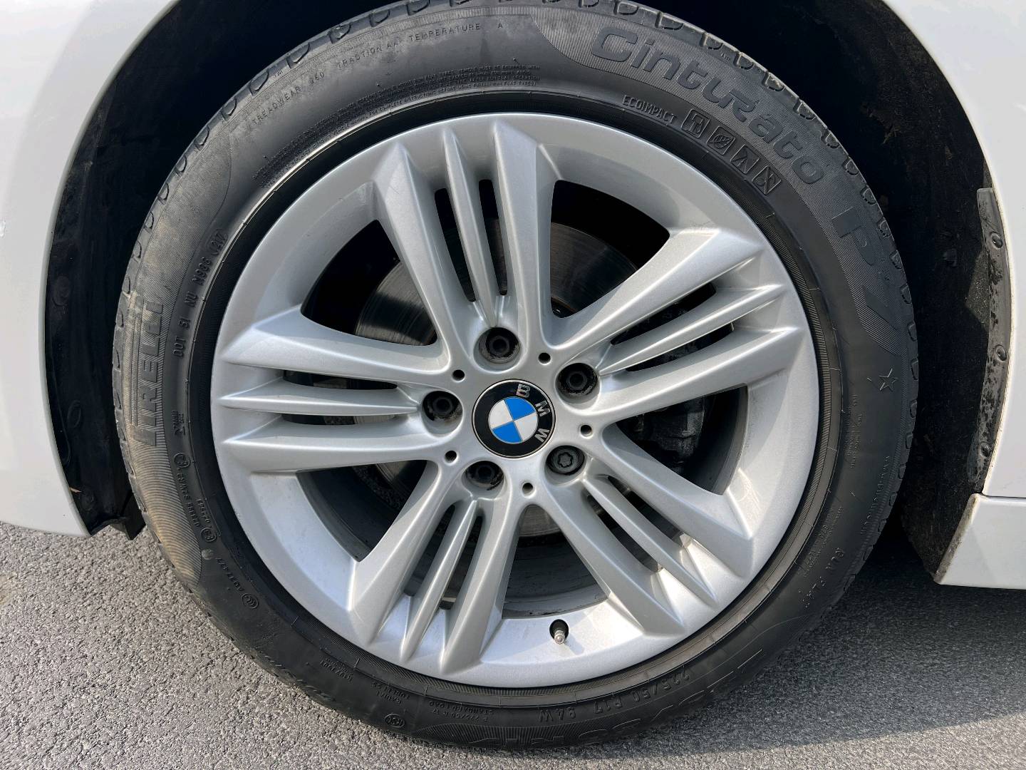 BMW 3 Series 2017 #6 BMW 3 Series 2017 car image #6