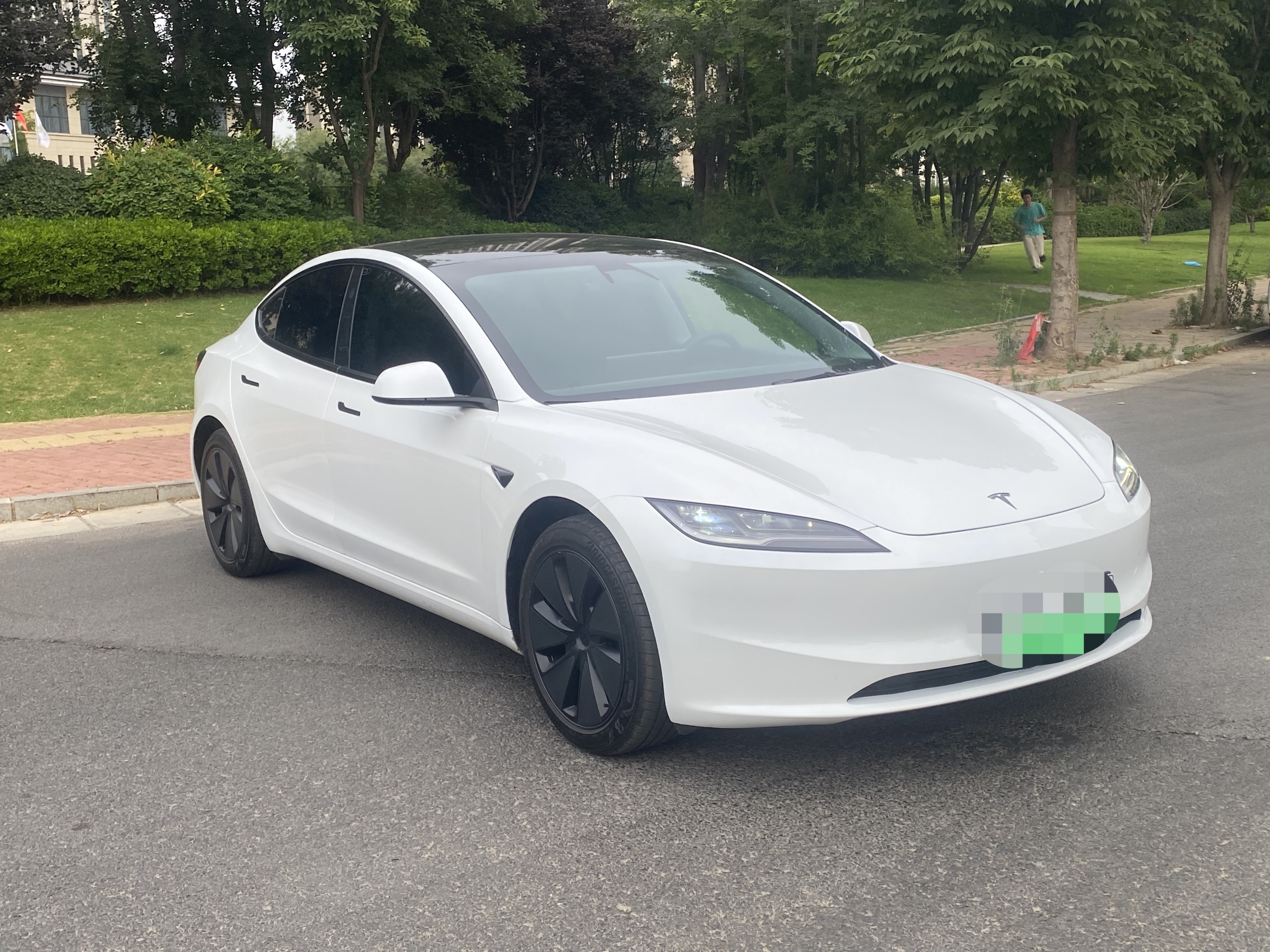 Tesla Model 3 2025 #5 Tesla Model 3 2025 car image #5