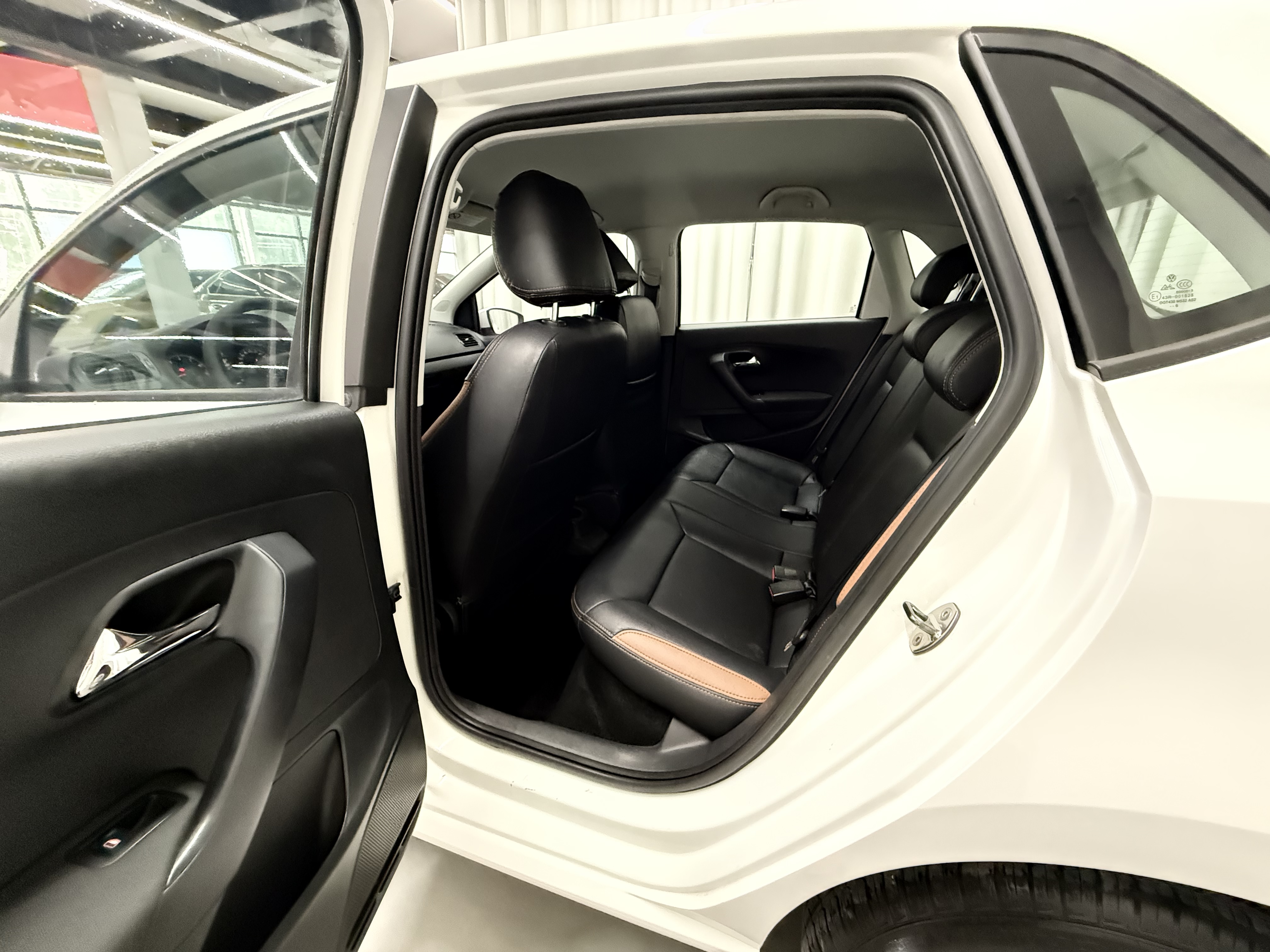 Volkswagen Polo 2016 #7 Volkswagen Polo 2016 car image #7
