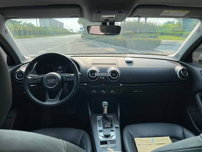 Audi A3 2019 car image #7