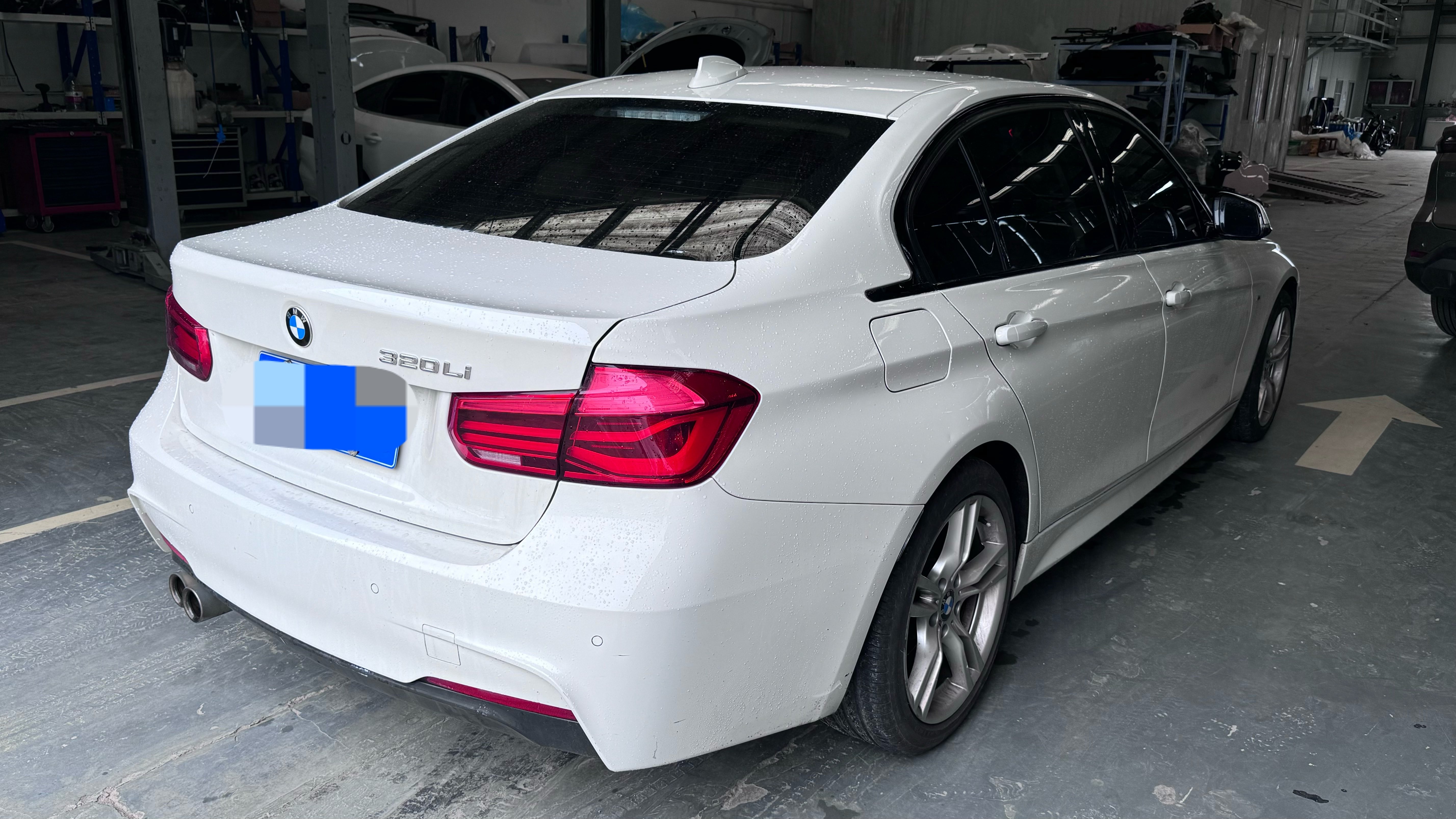 BMW 3 Series 2018 #11 BMW 3 Series 2018 car image #11