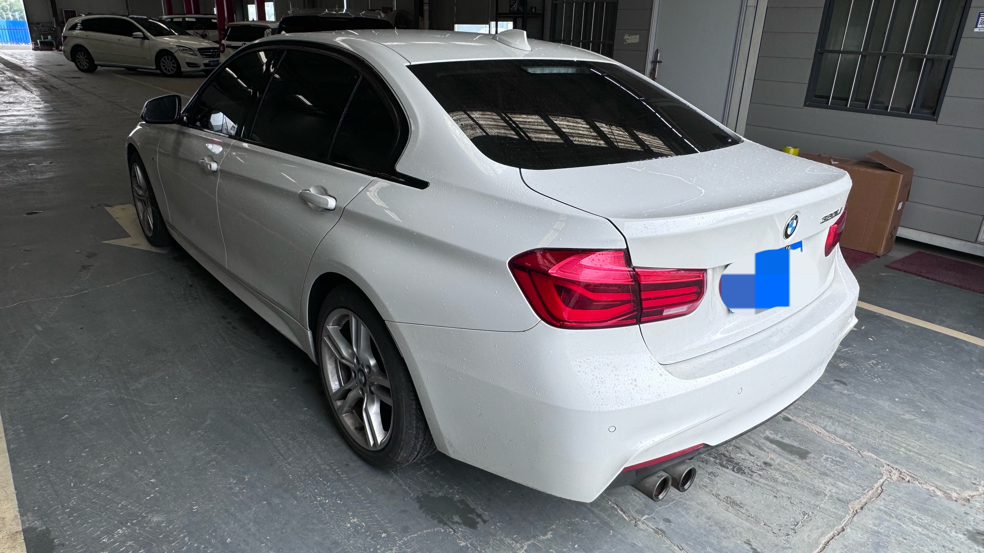 BMW 3 Series 2018 #22 BMW 3 Series 2018 car image #22