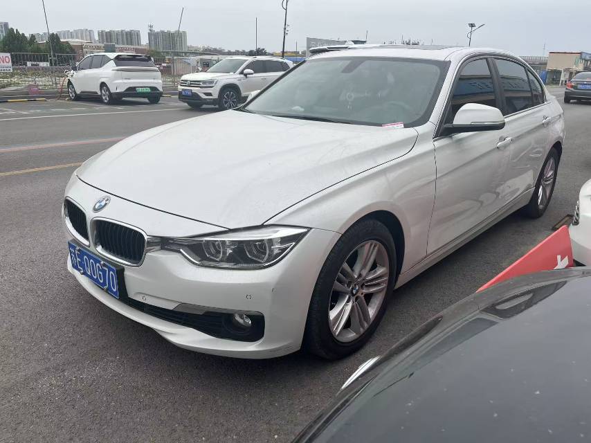 BMW 3 Series 2017 #2 BMW 3 Series 2017 car image #2