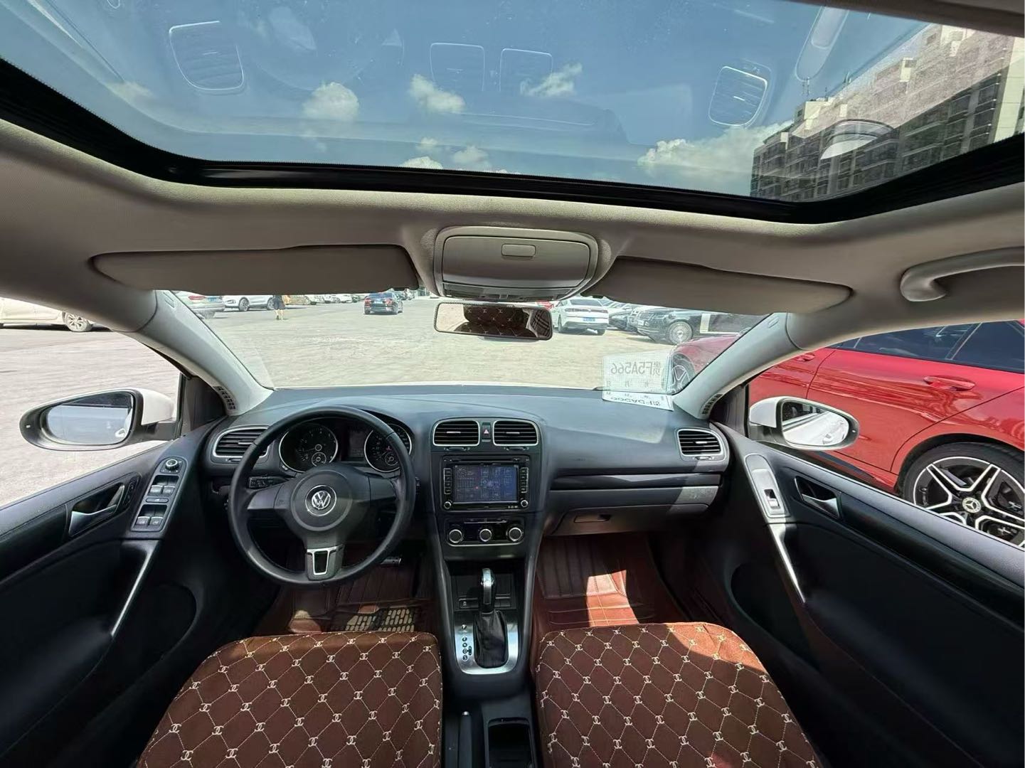 Volkswagen Golf 2014 car image #4