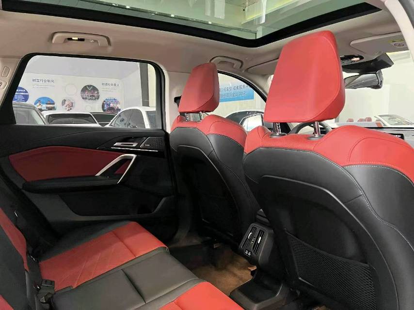 Volkswagen Tharu 2019 car image #7